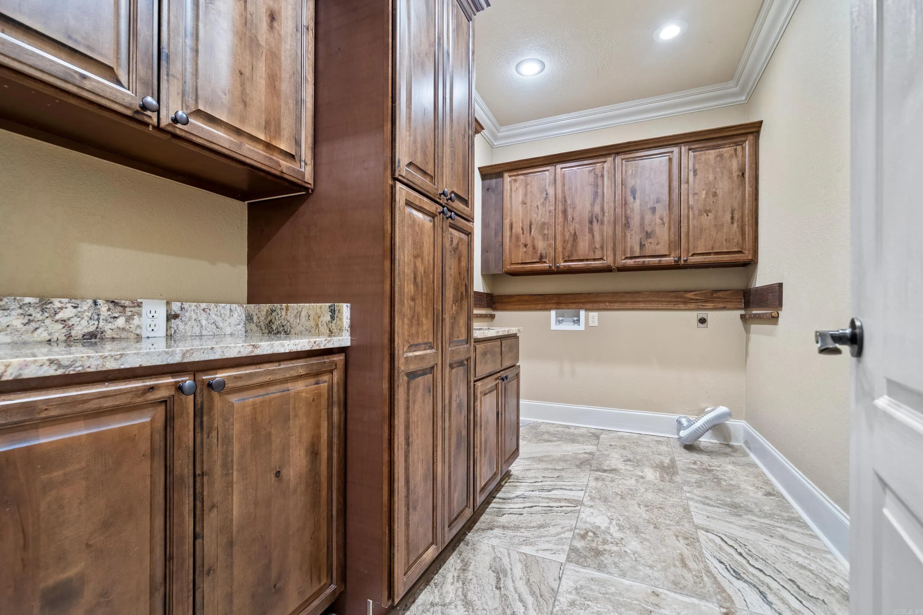 Property at 159  Rustic ridge - Image 29