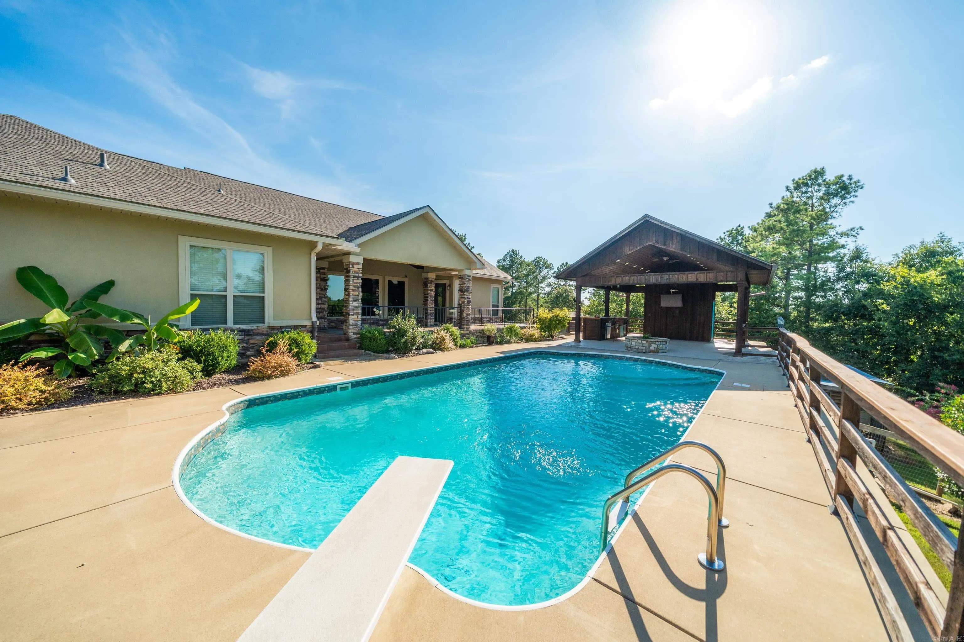 Property at 159  Rustic ridge - Image 33