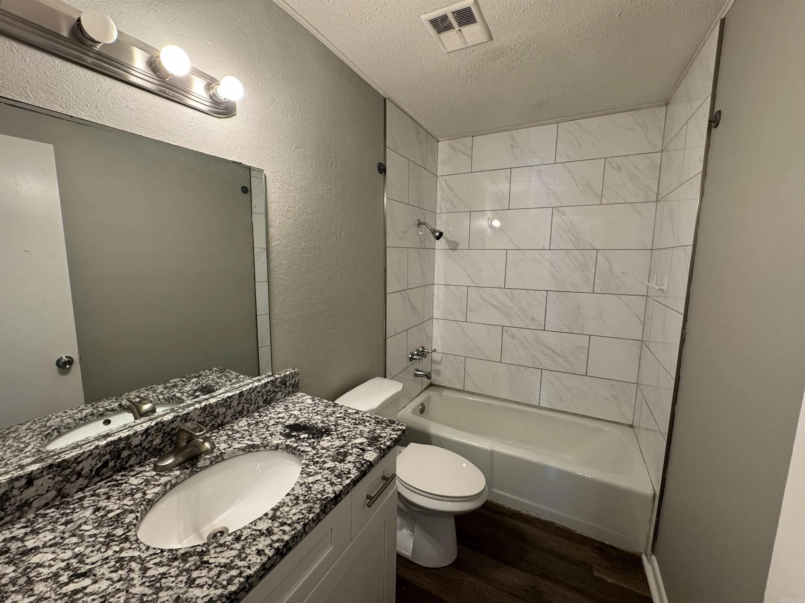 Property at 9203  Labette - Image 11