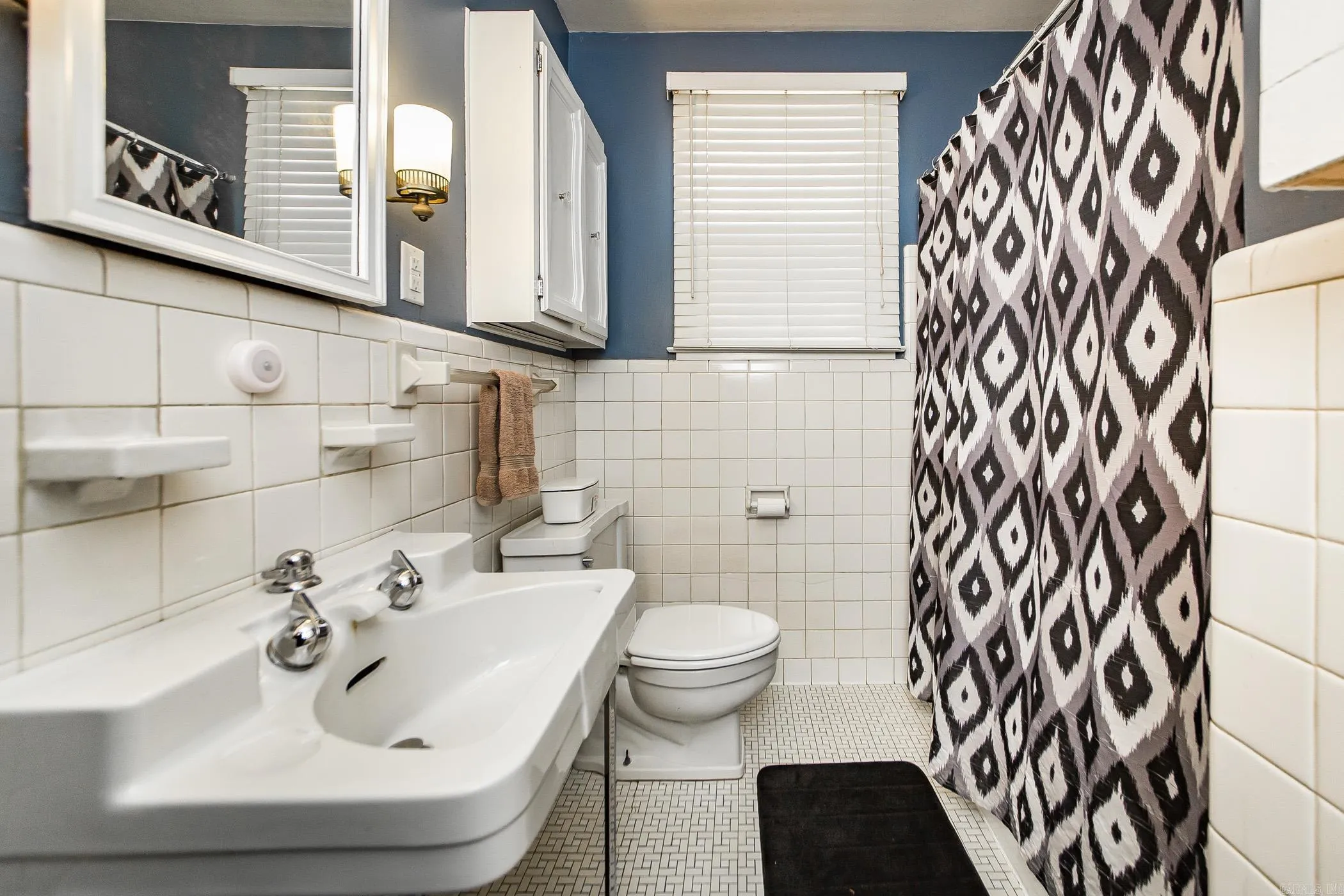 Property at 1100 N Polk - Image 19