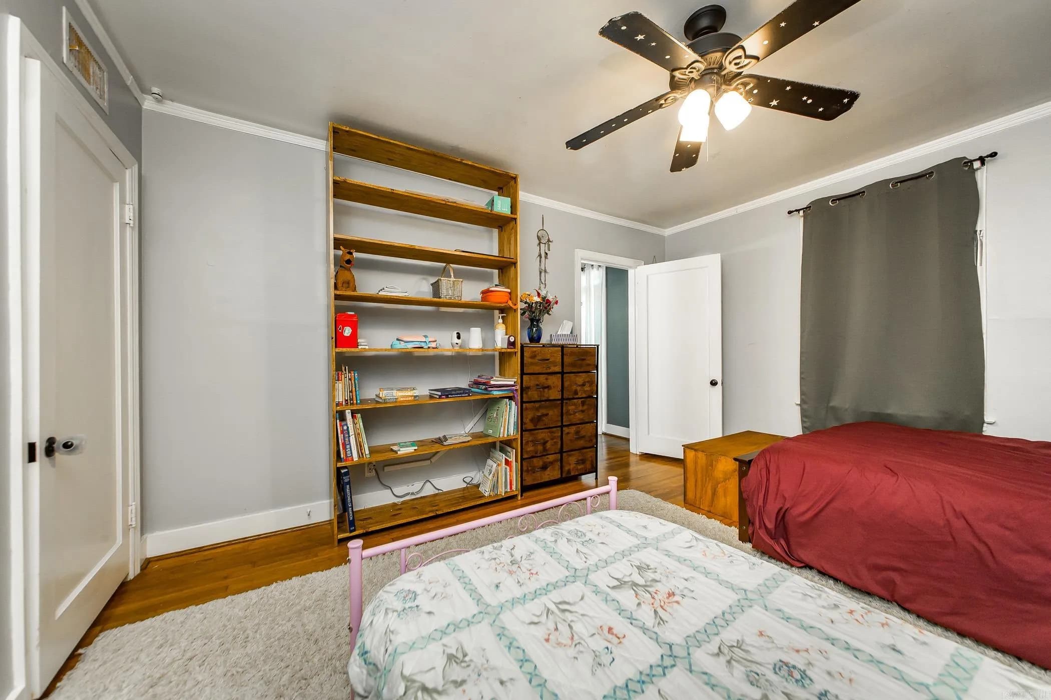 Property at 1100 N Polk - Image 23
