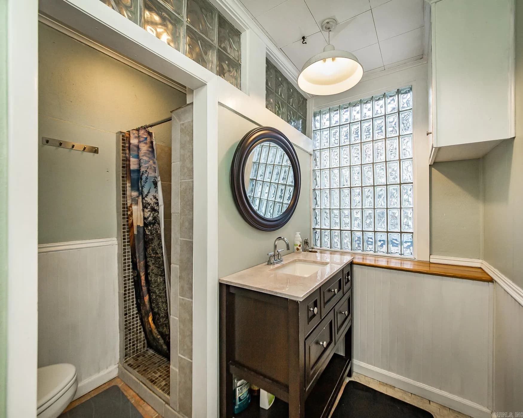 Property at 1100 N Polk - Image 34