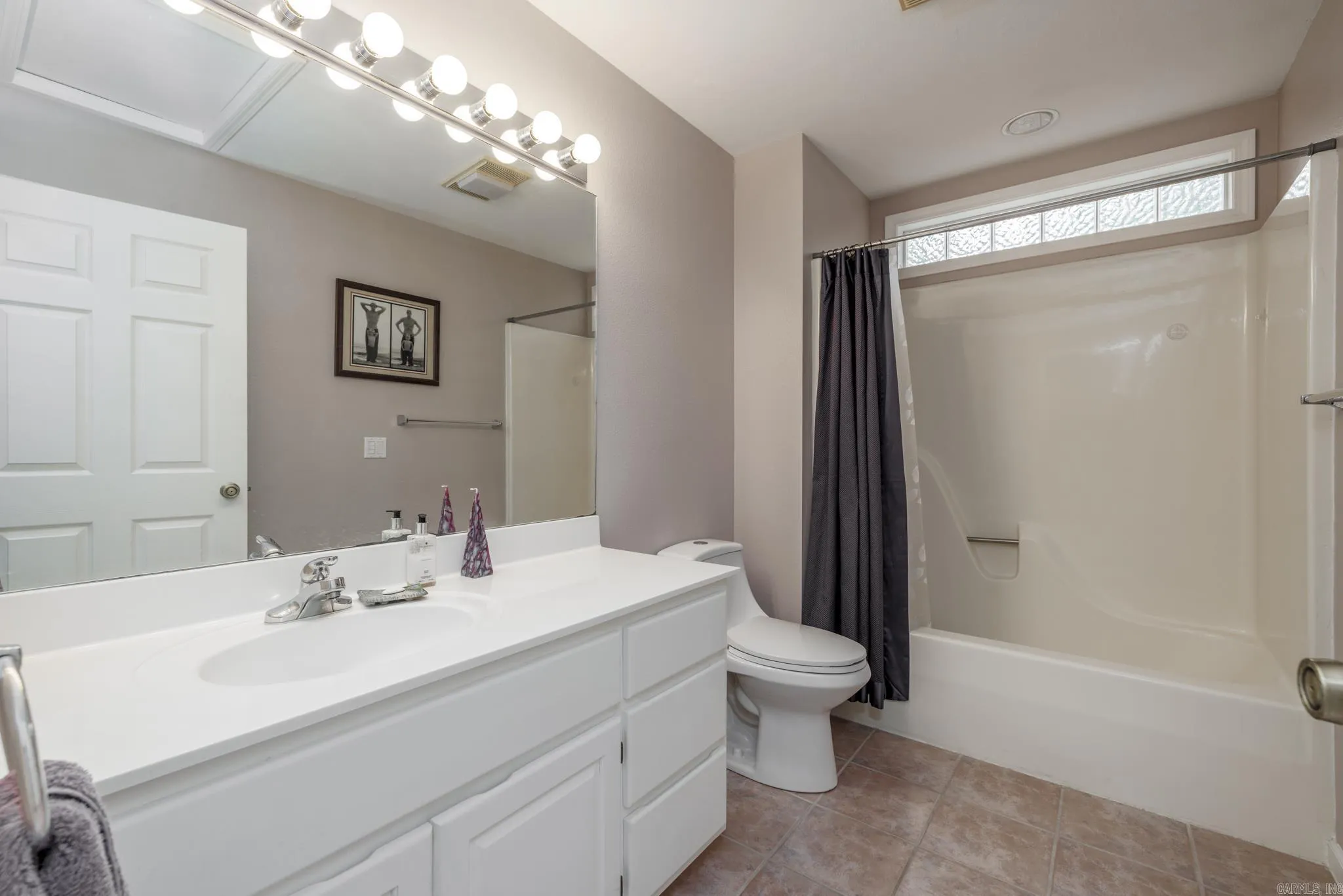 Property at 10  Argomaniz - Image 22