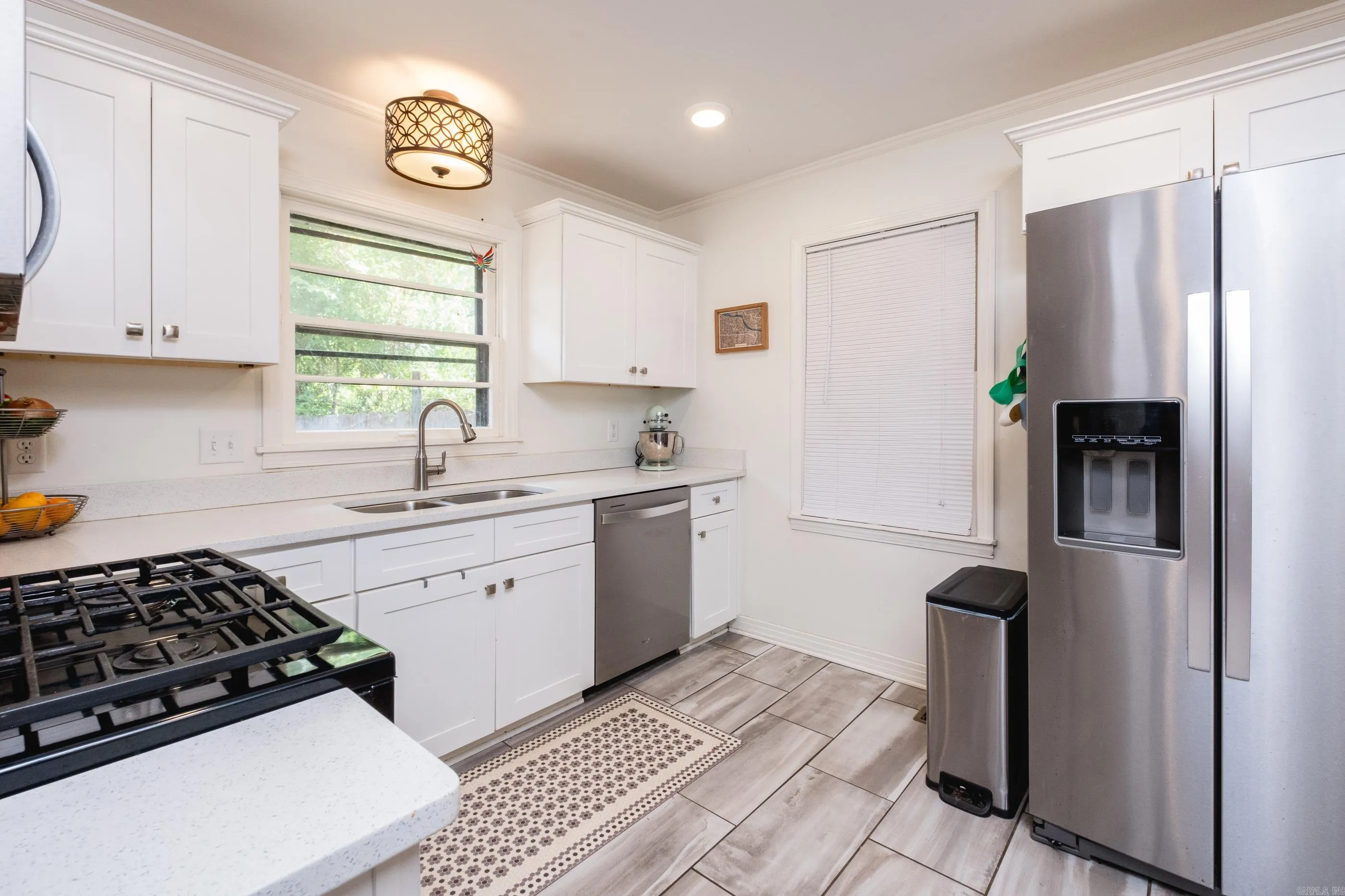 Property at 2100  Durwood - Image 14