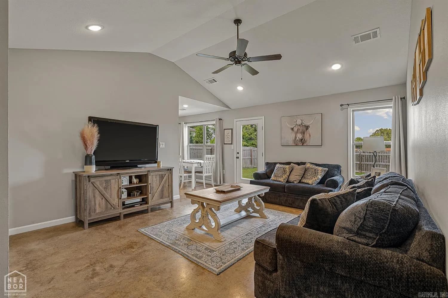 Property at 117  Waterfowl - Image 17