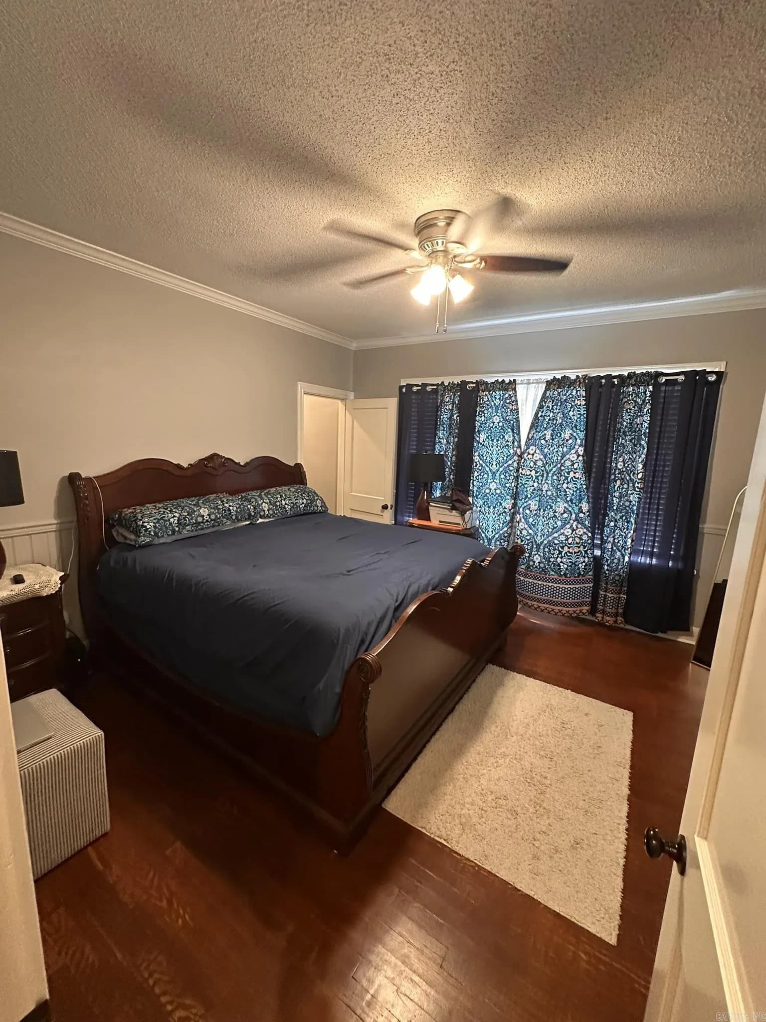 Property at 200 N Thompson - Image 19