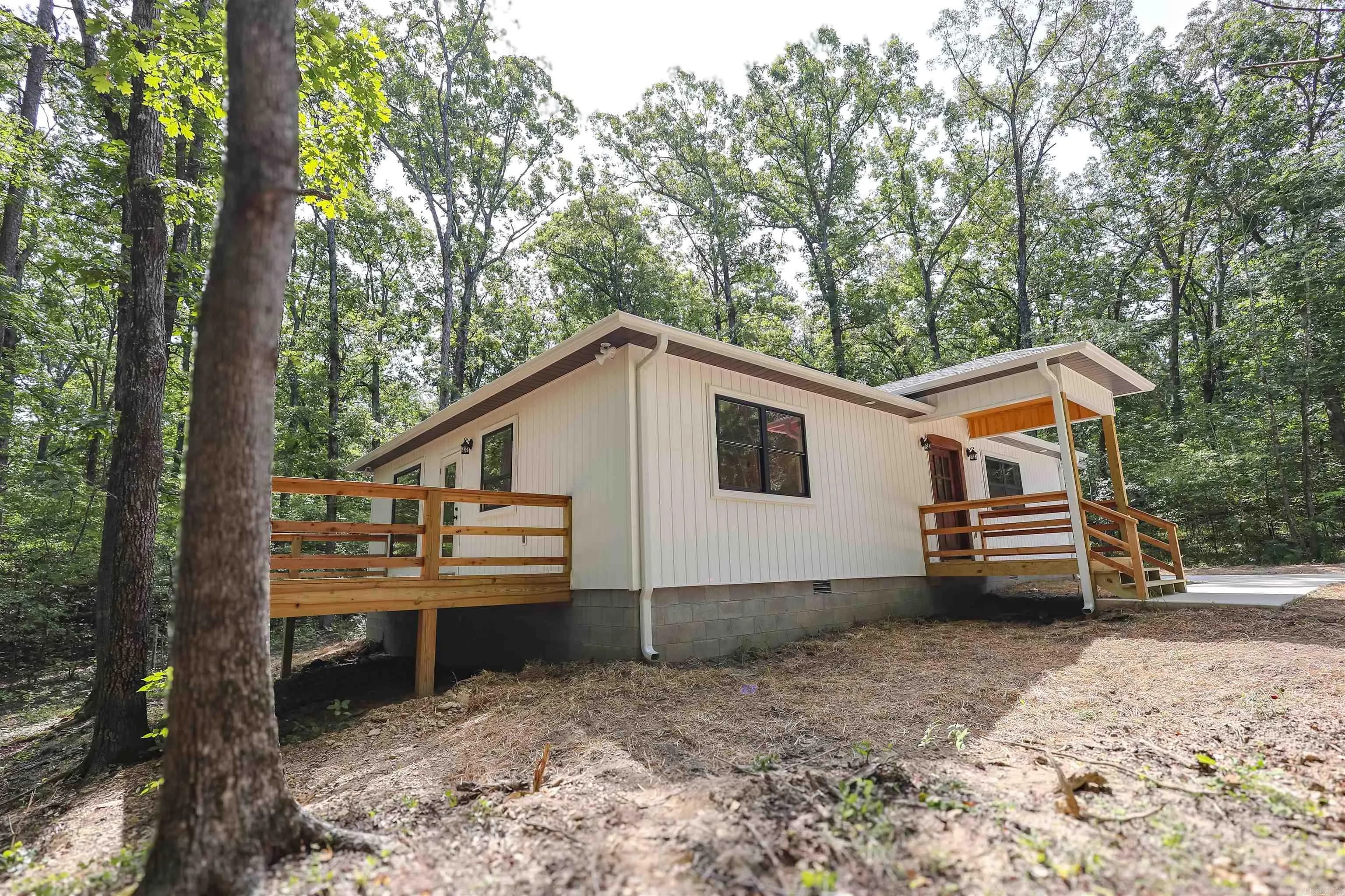 Property at 260  Hall - Image 30