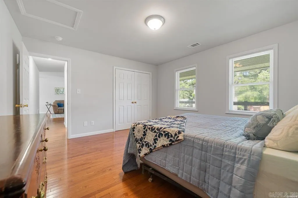 Property at 105  Buccaneer - Image 20