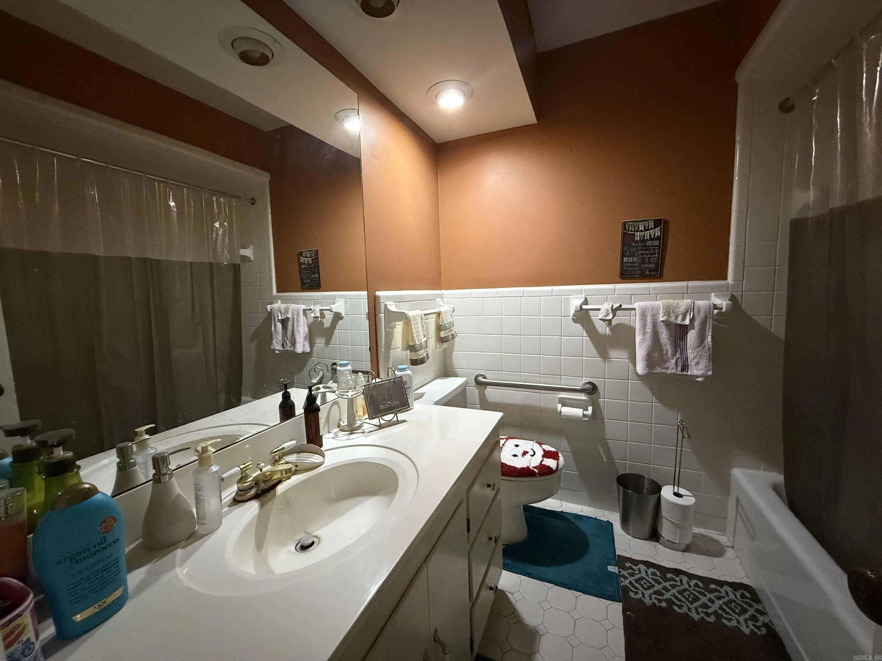 Property at 654 N Forrest - Image 12