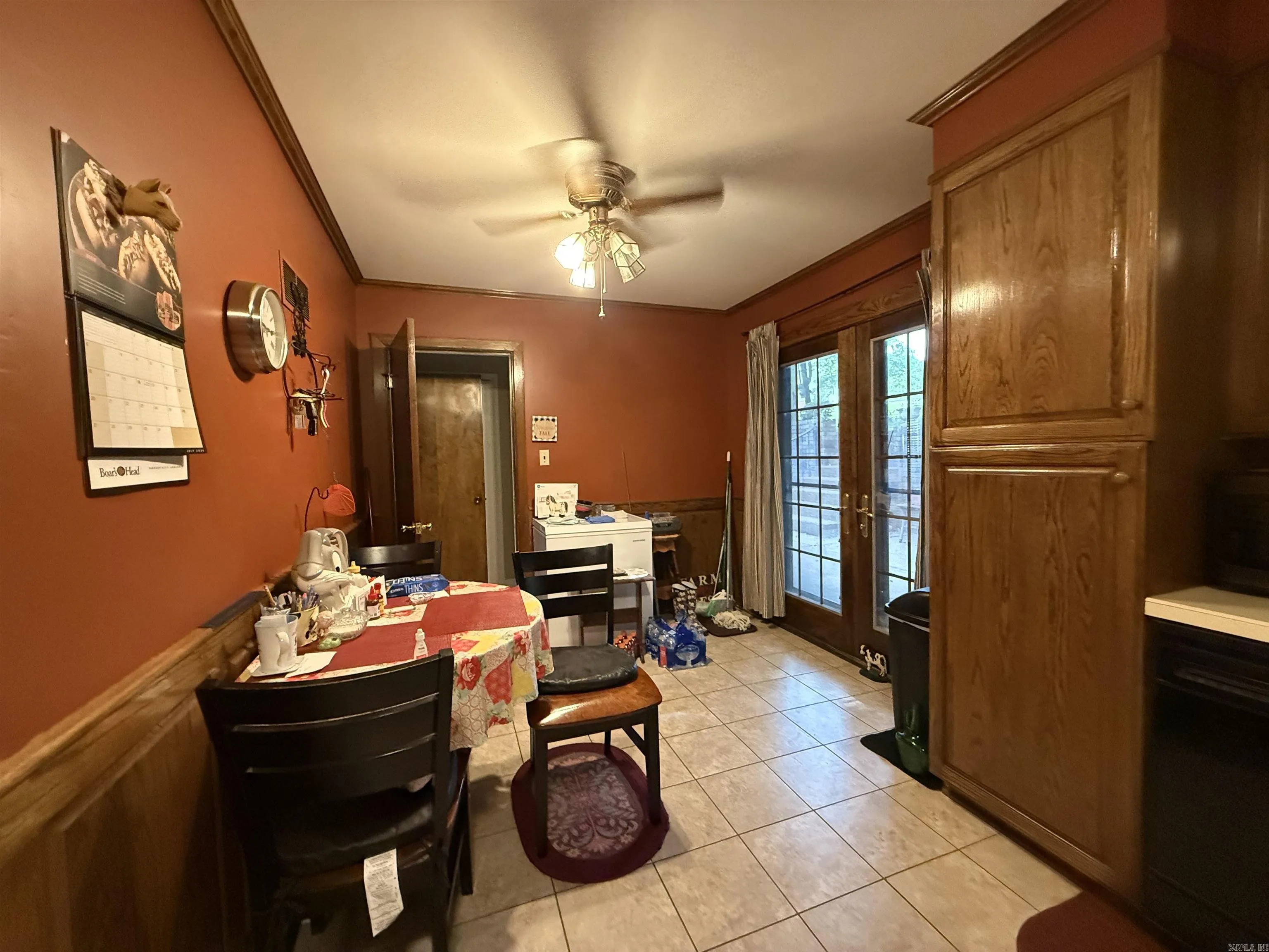 Property at 654 N Forrest - Image 10