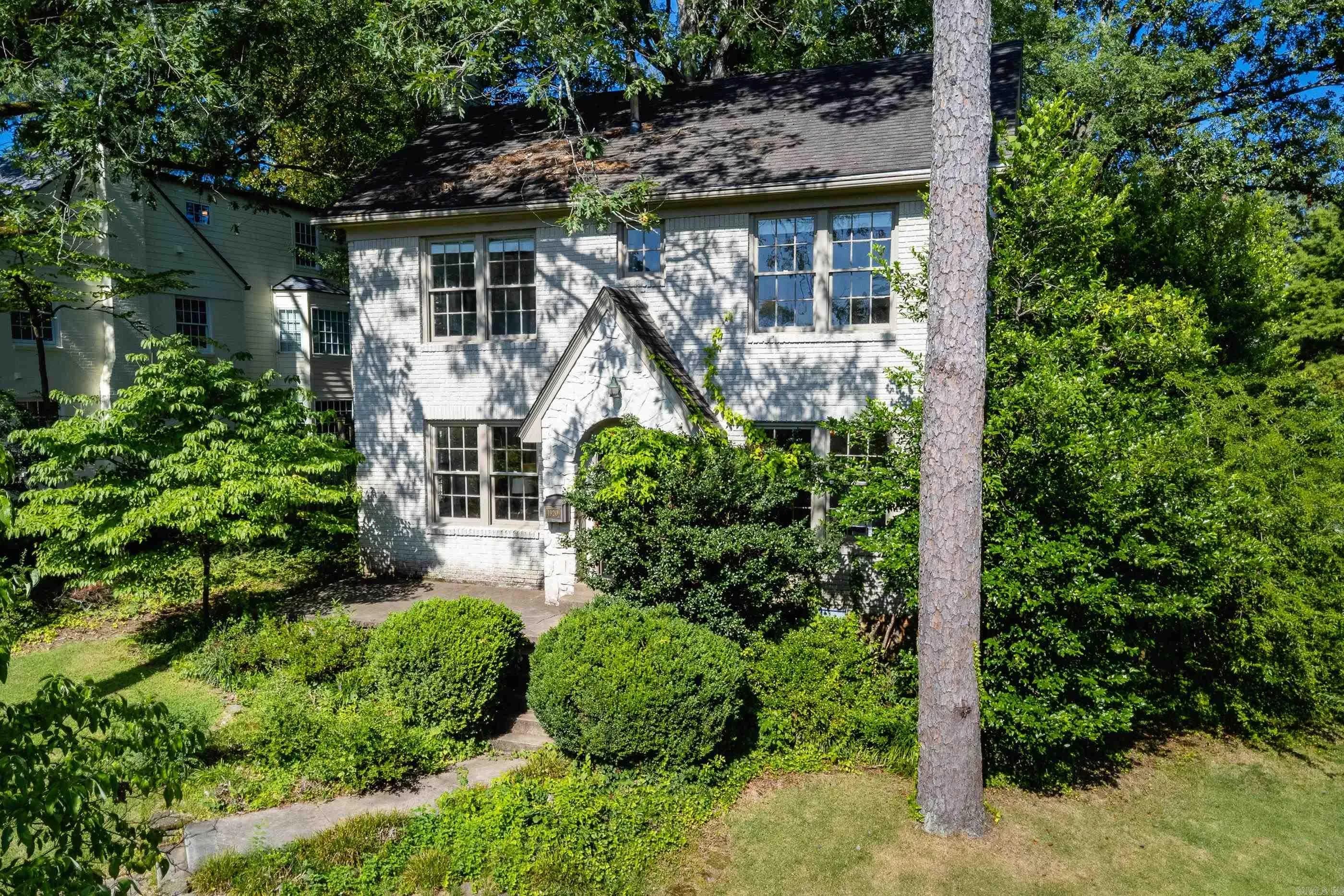 Property at 1920  Beechwood - Image 1