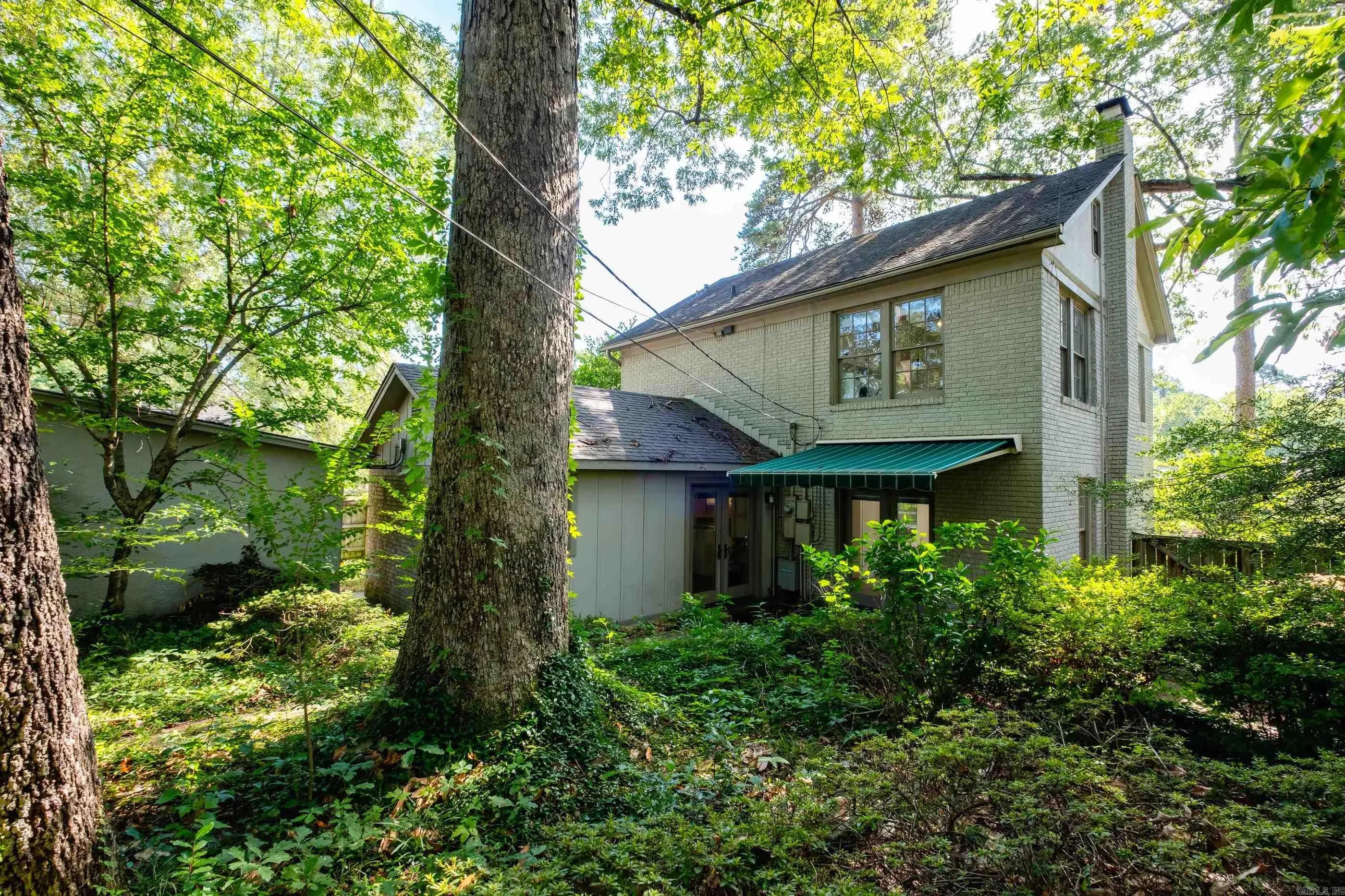 Property at 1920  Beechwood - Image 41