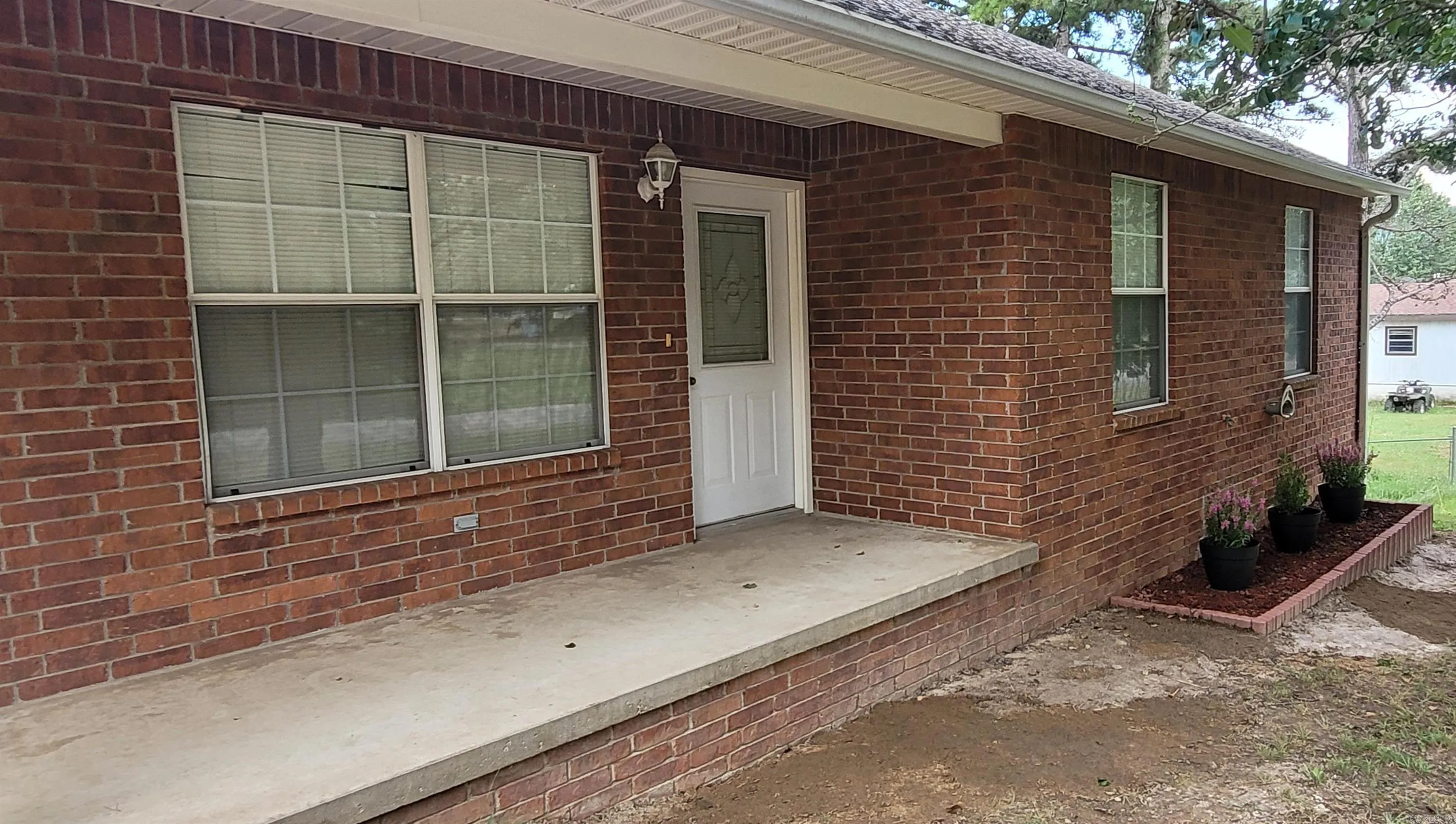 Property at 431  Ash - Image 5