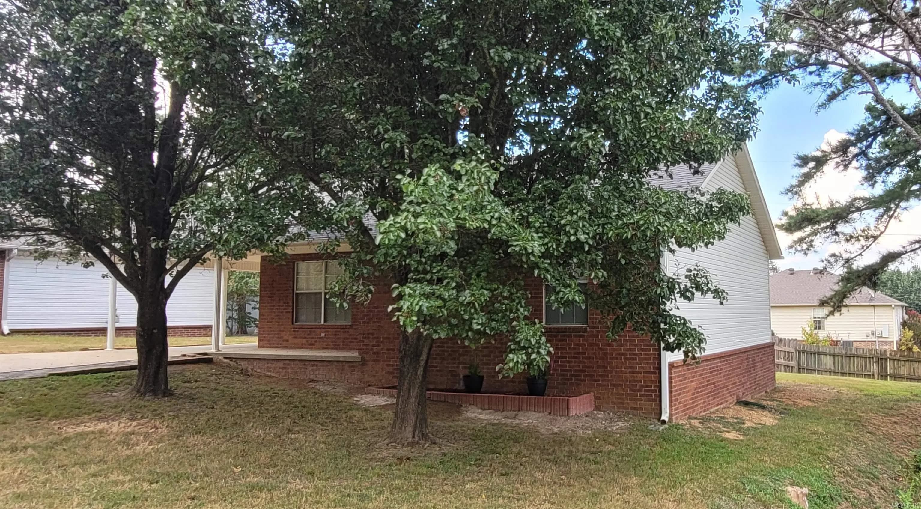 Property at 431  Ash - Image 4