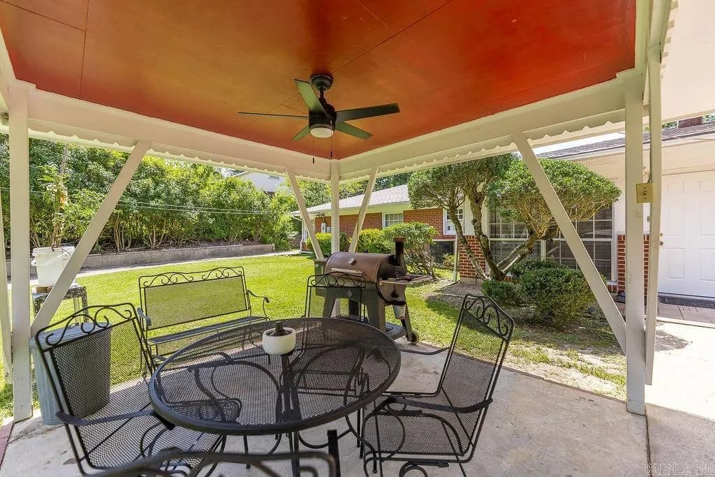 Property at 606  Strong hwy - Image 35