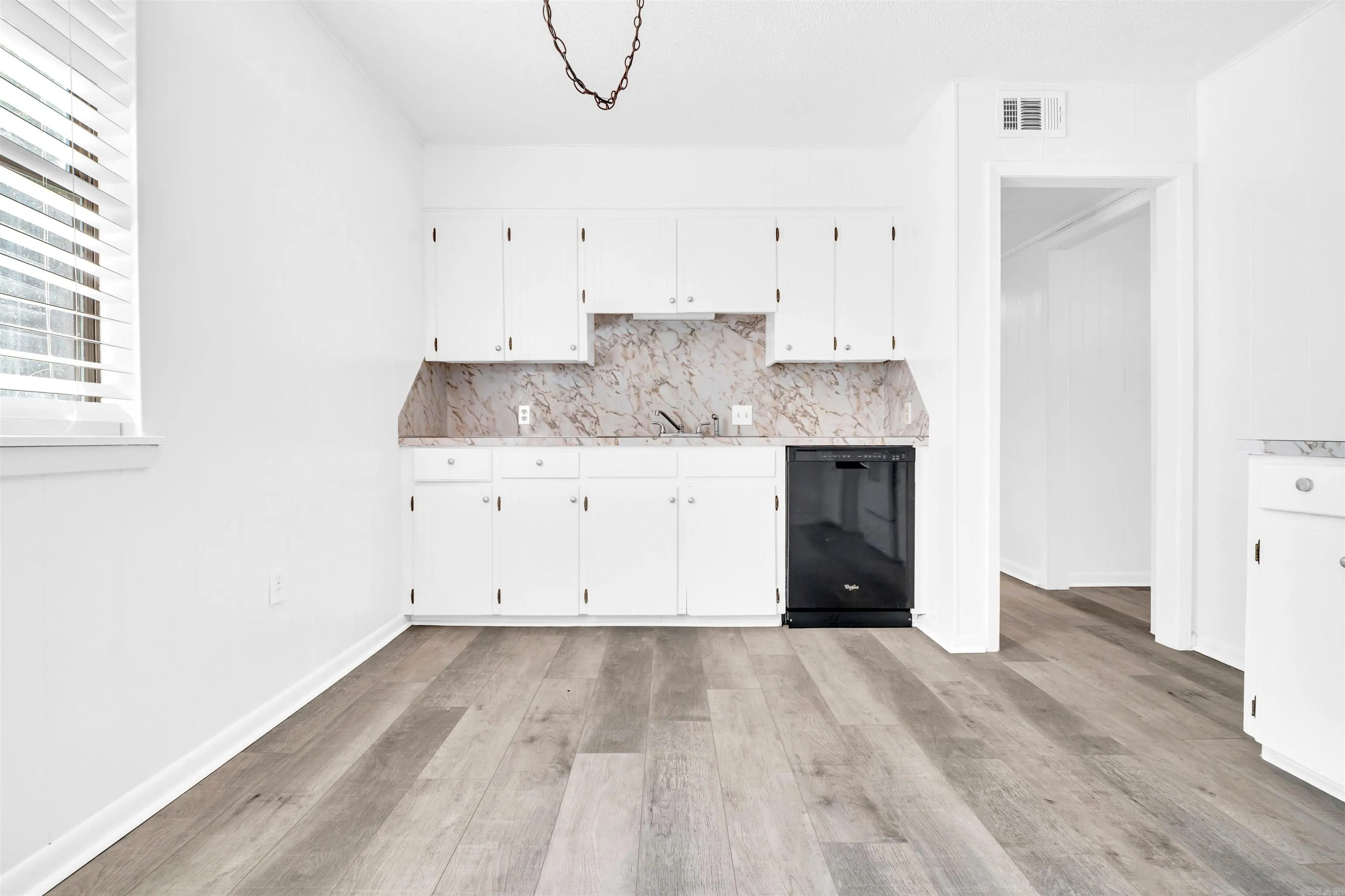 Property at 401  Durham - Image 11