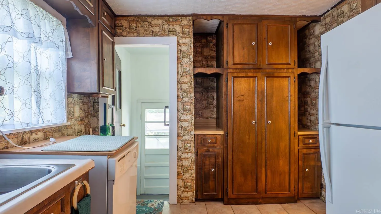 Property at 855  Archer street - Image 23