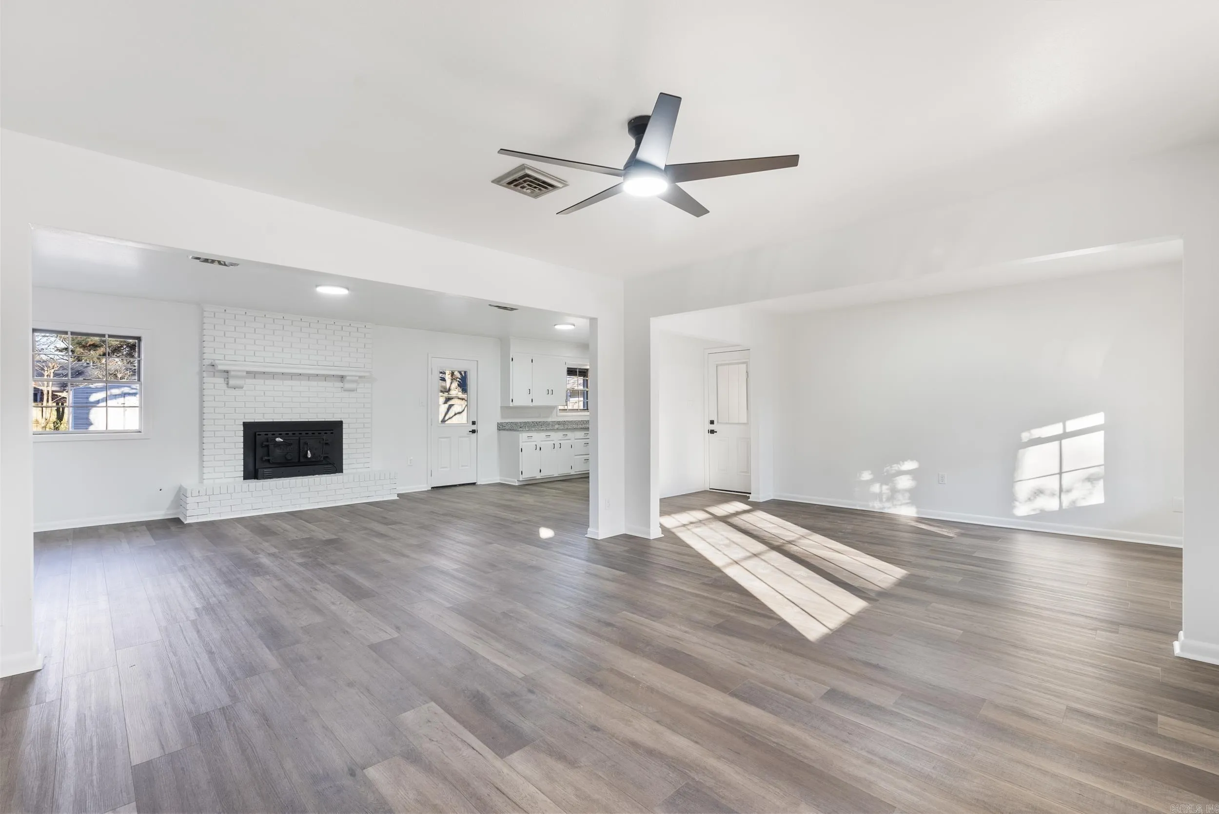 Property at 1145  Salem - Image 10