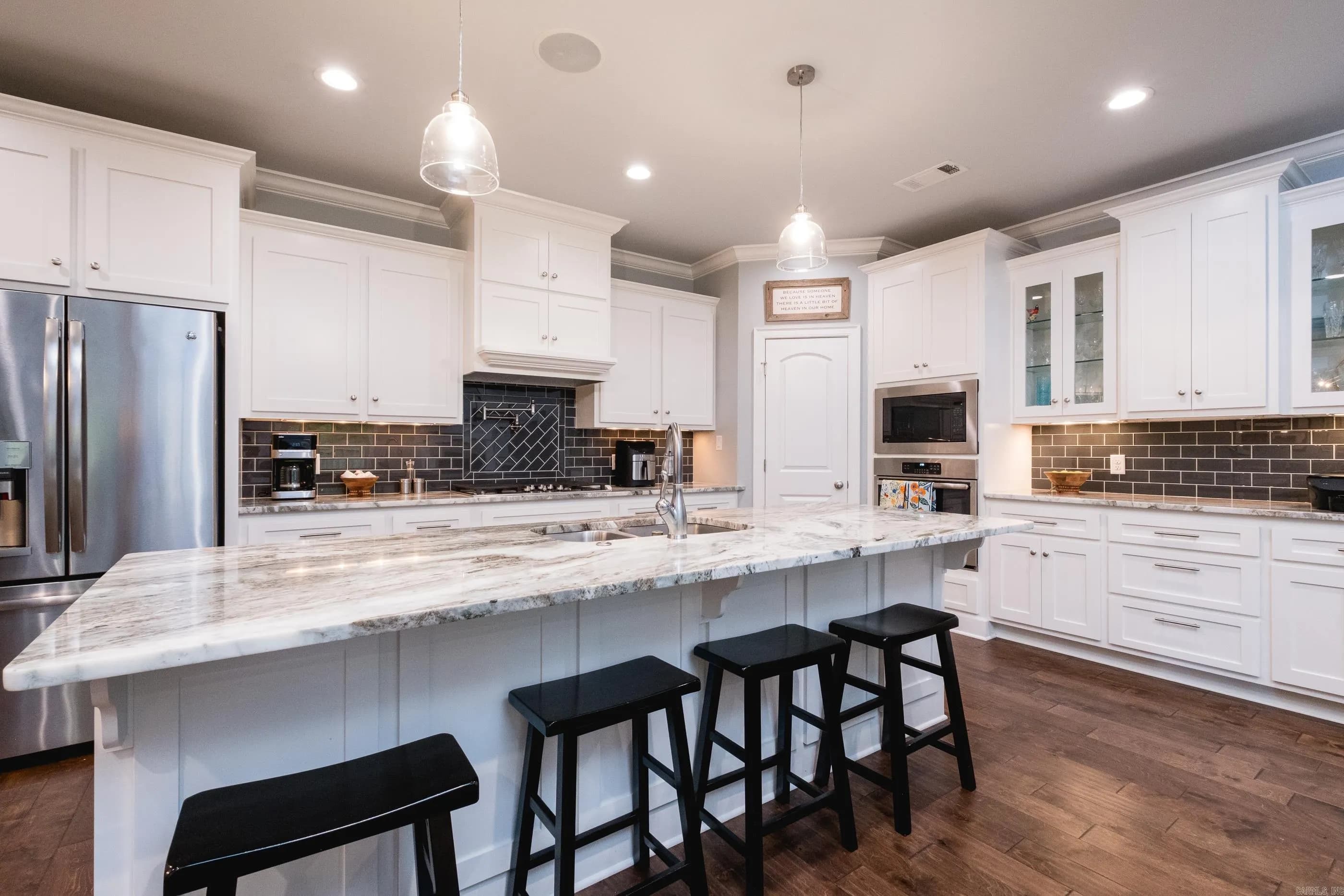 Property at 418  Wildcreek - Image 16