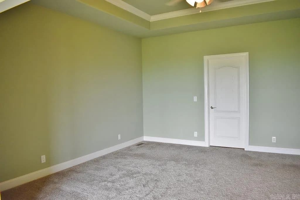 Property at 72  Mansilla - Image 17