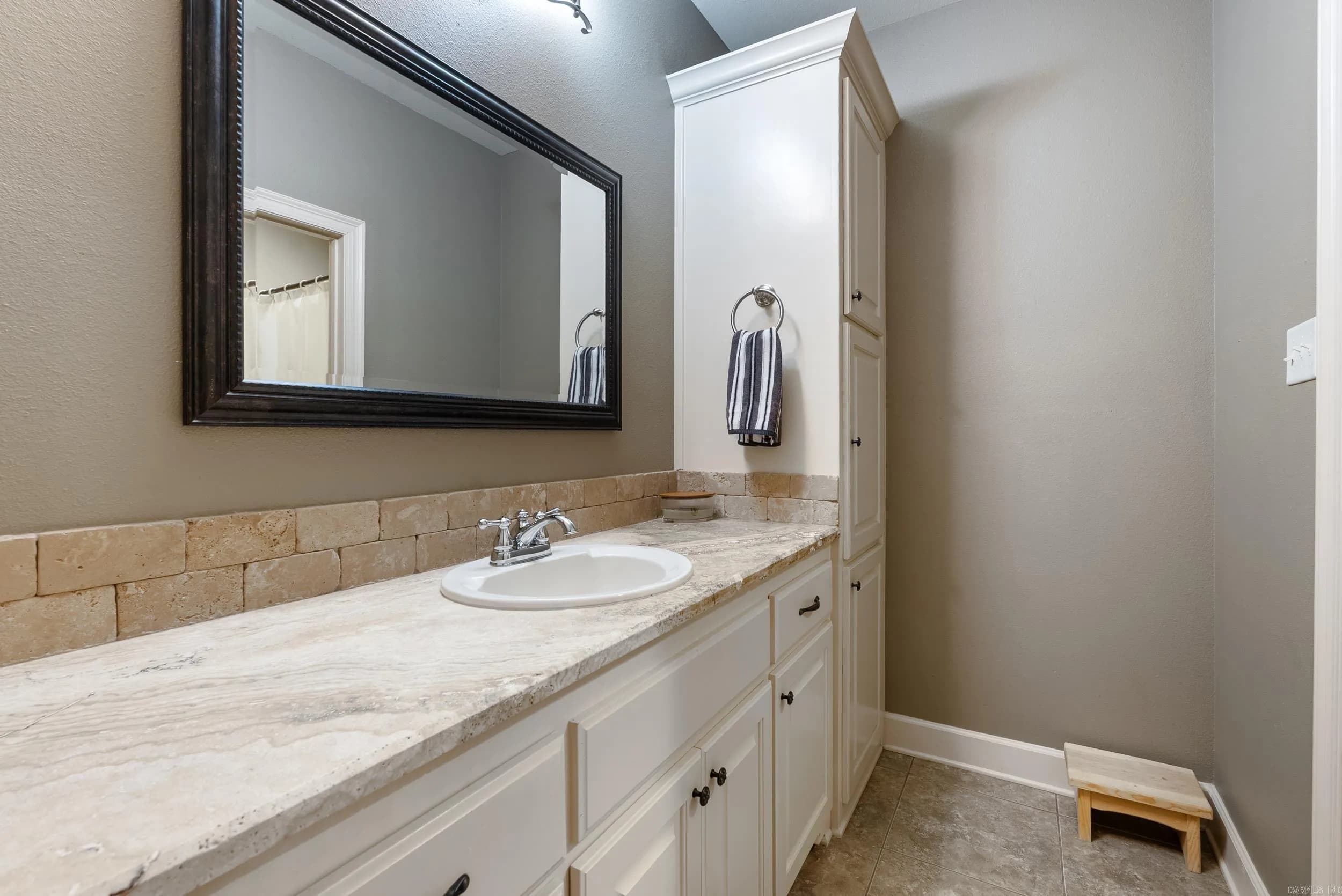 Property at 85  Confederate woods - Image 29