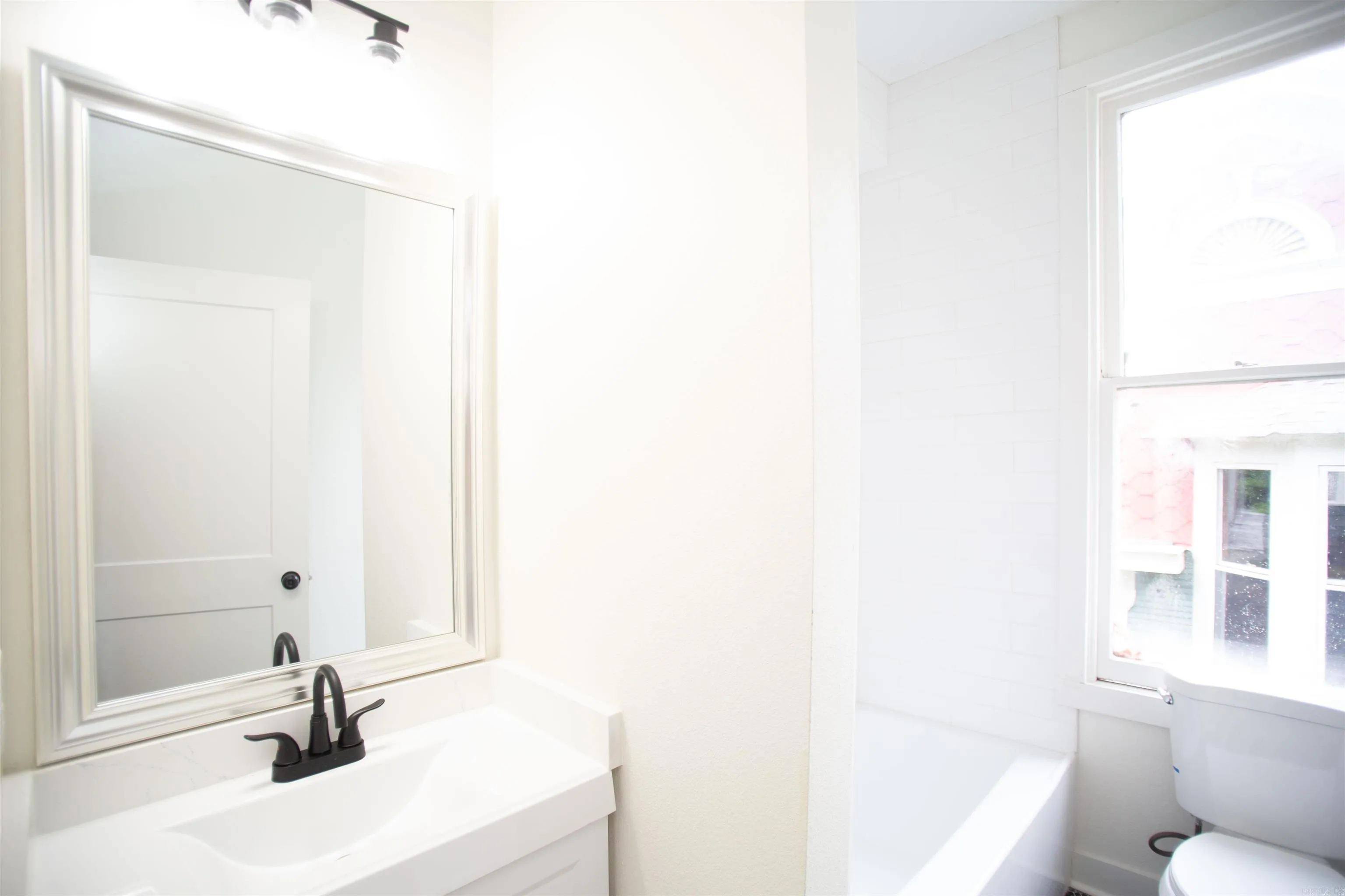 Property at 1704 S Park, B - Image 6