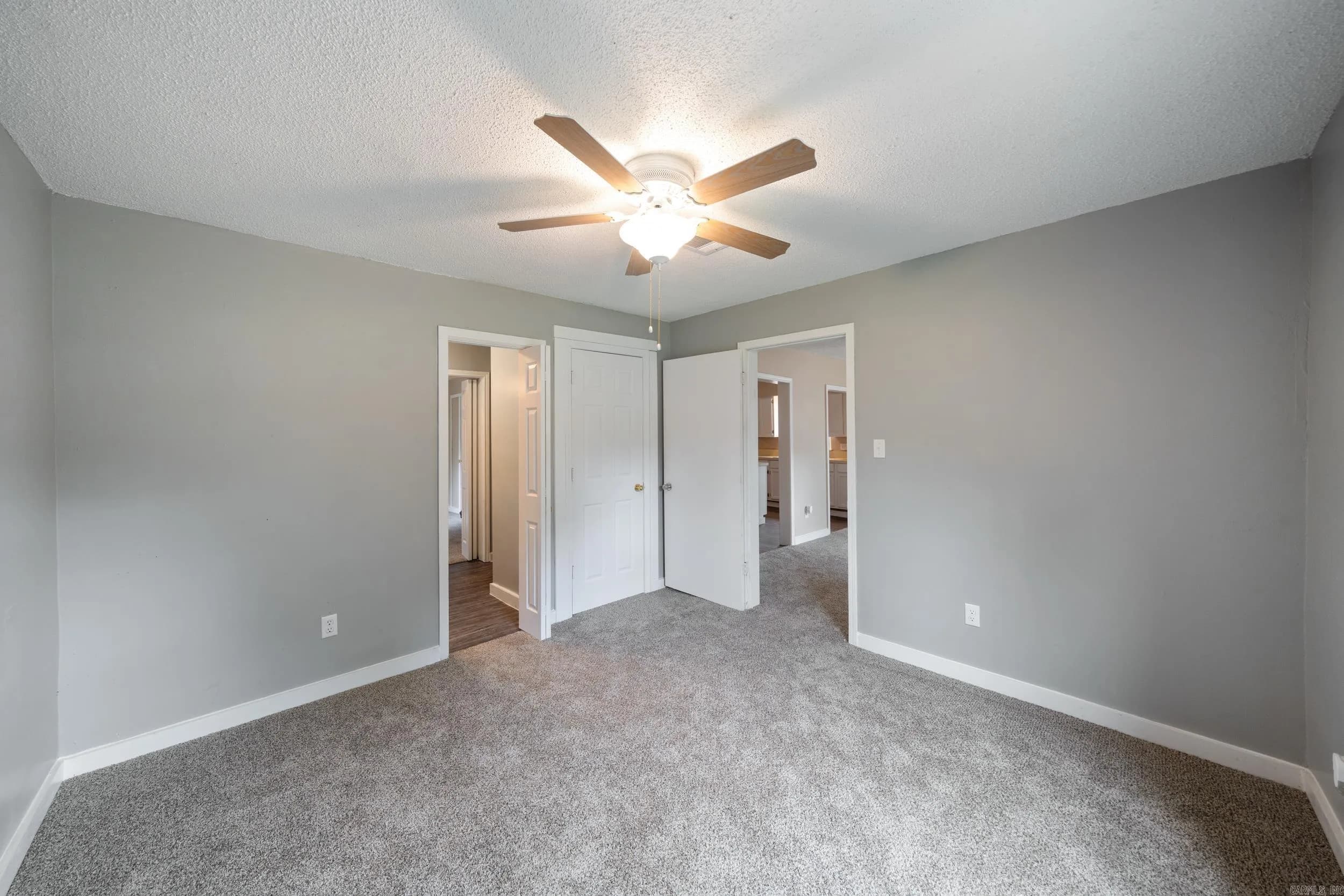 Property at 222 W 8th - Image 7