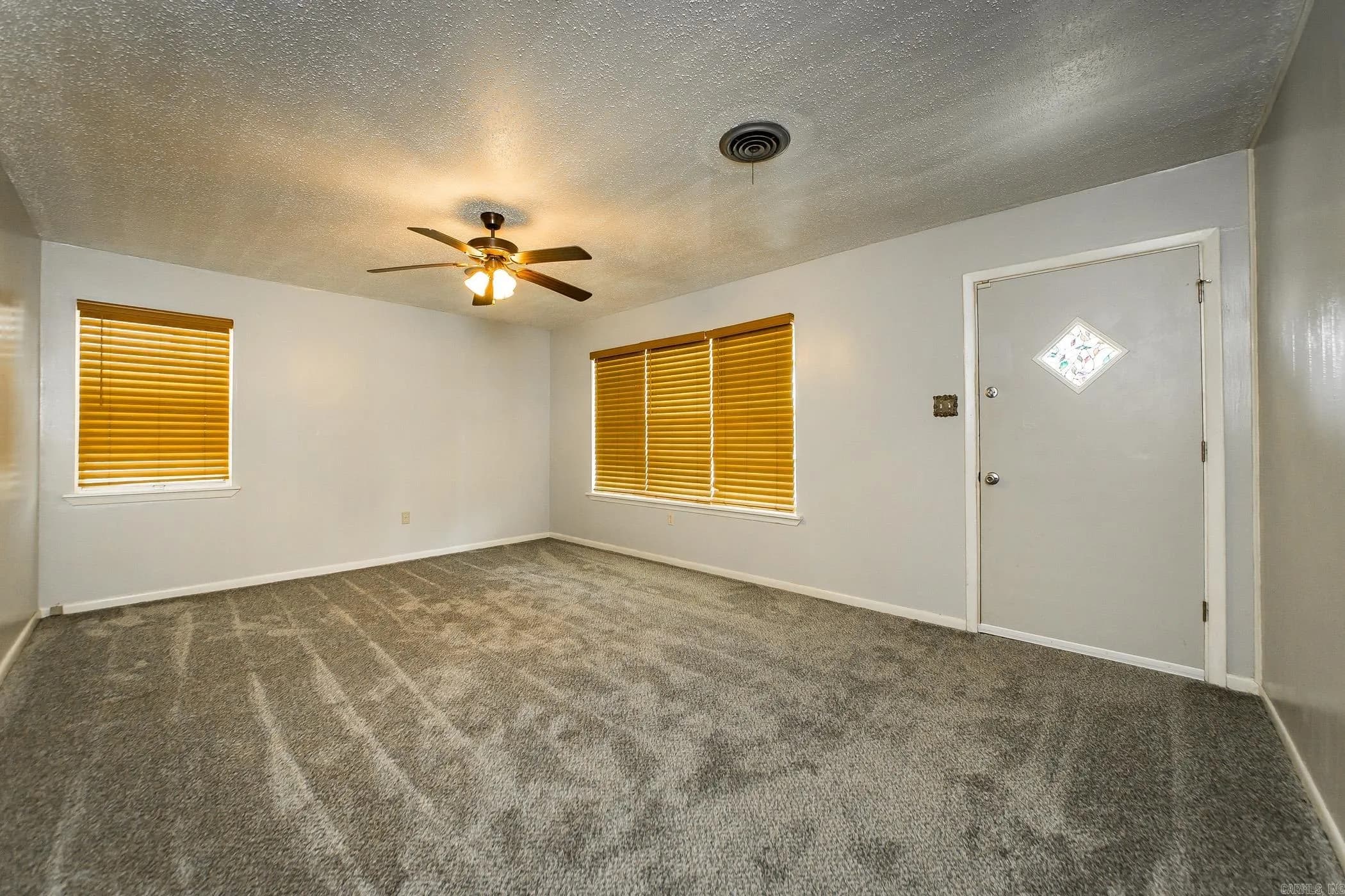 Property at 97 S  Pine - Image 12