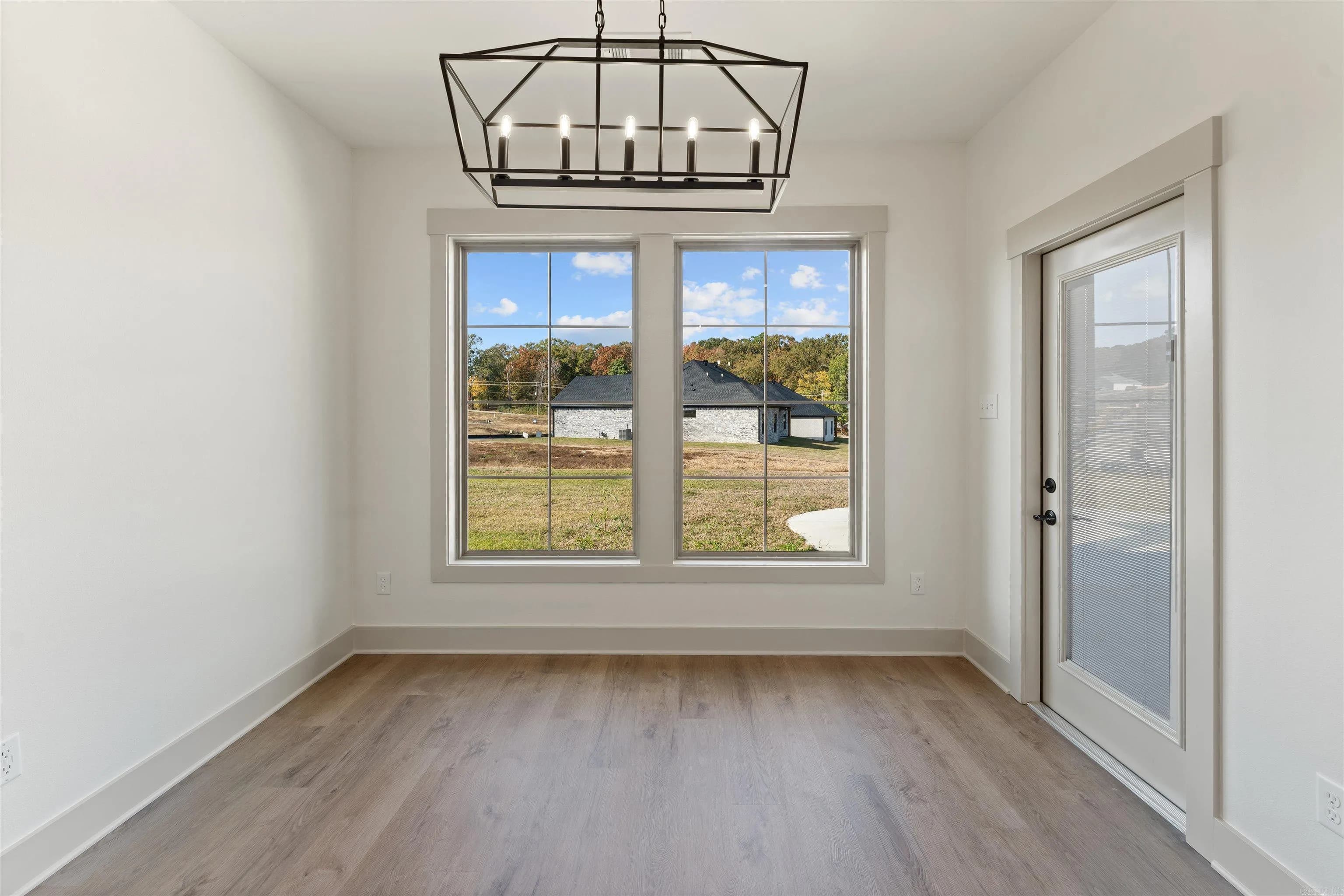 Property at 113  Harmony village - Image 33
