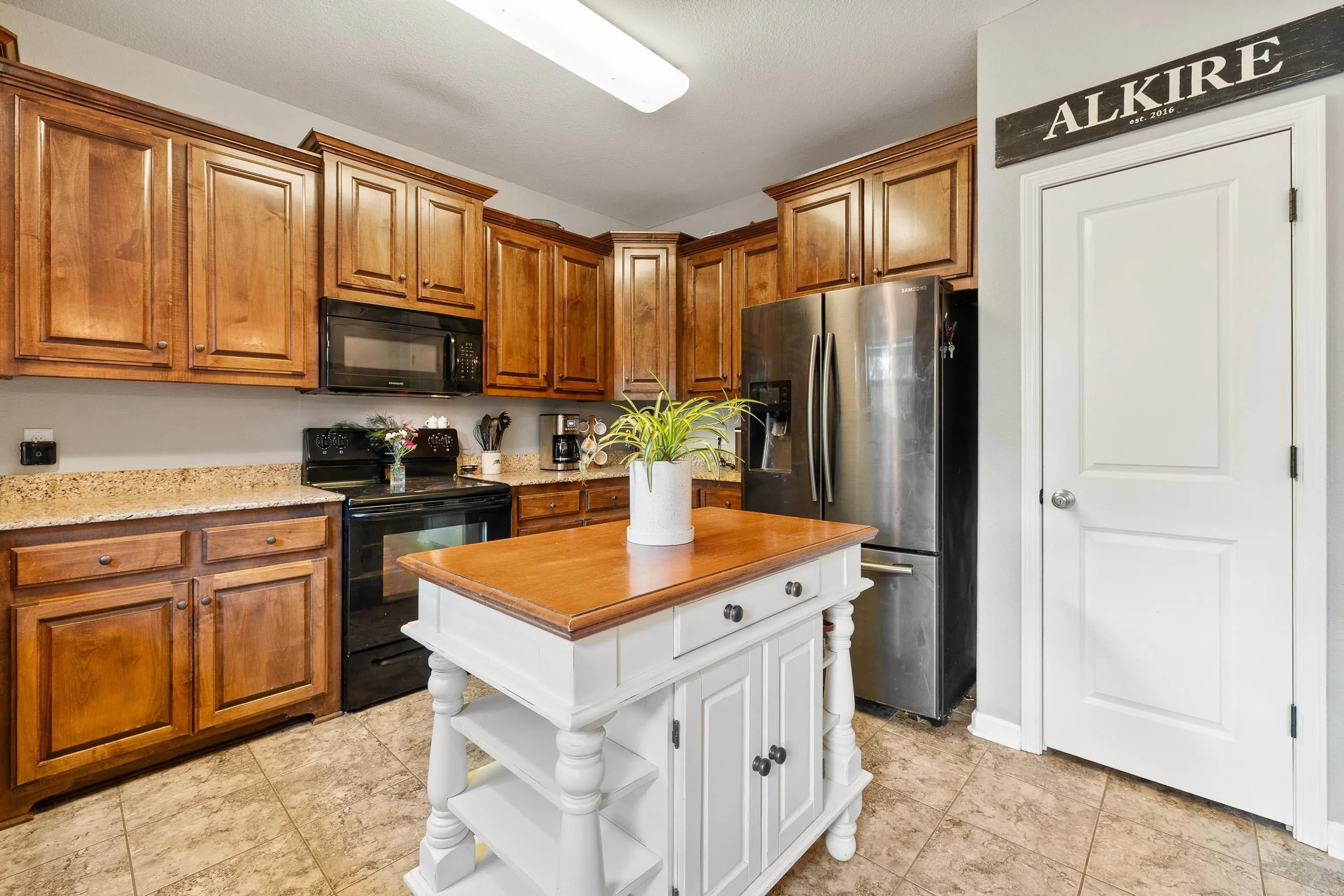 Property at 313  Derek court - Image 15
