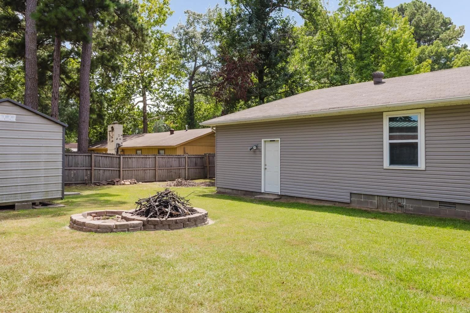Property at 1602  Woodland dr - Image 44