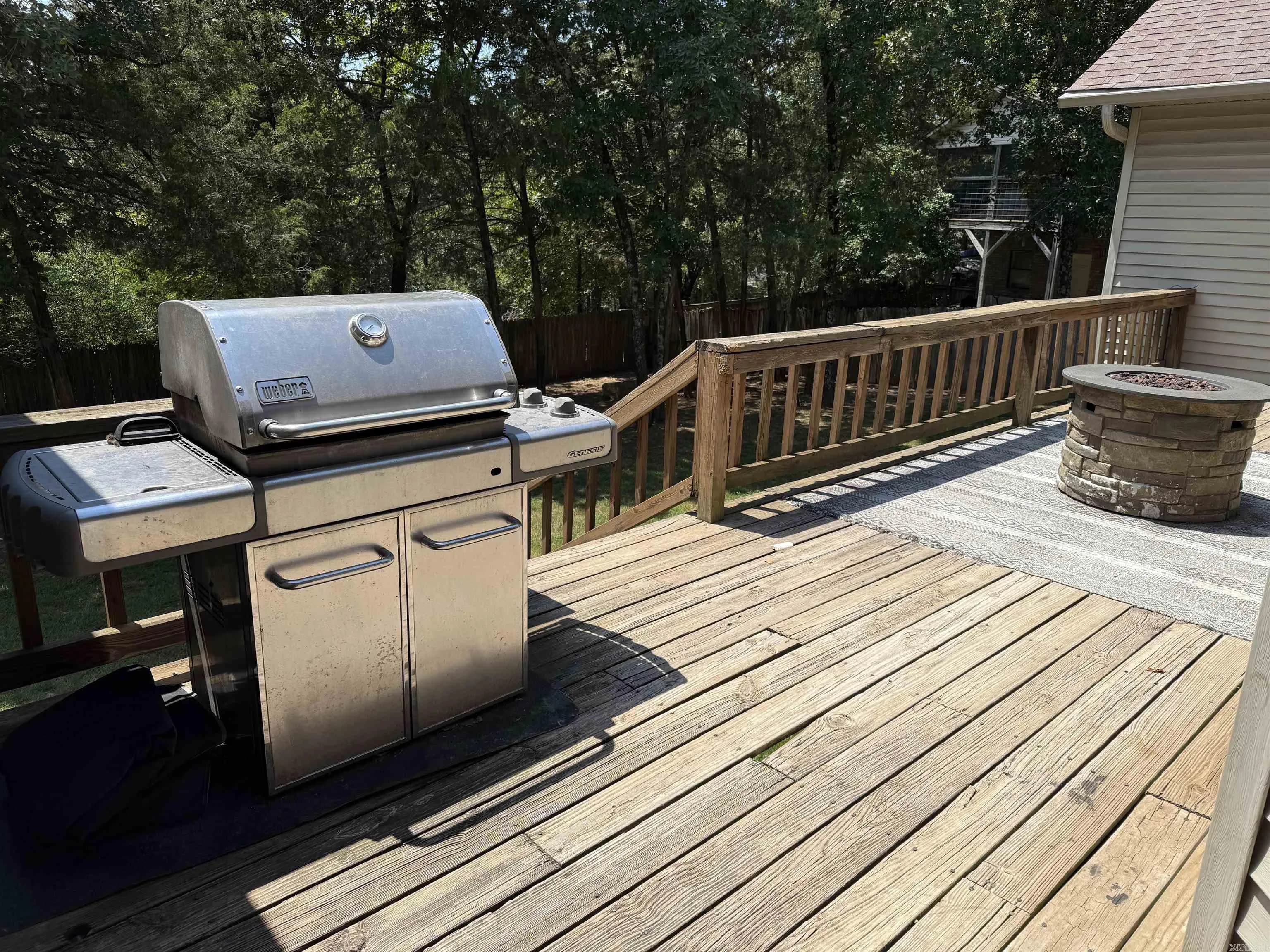 Property at 603  Edgewater cove - Image 32