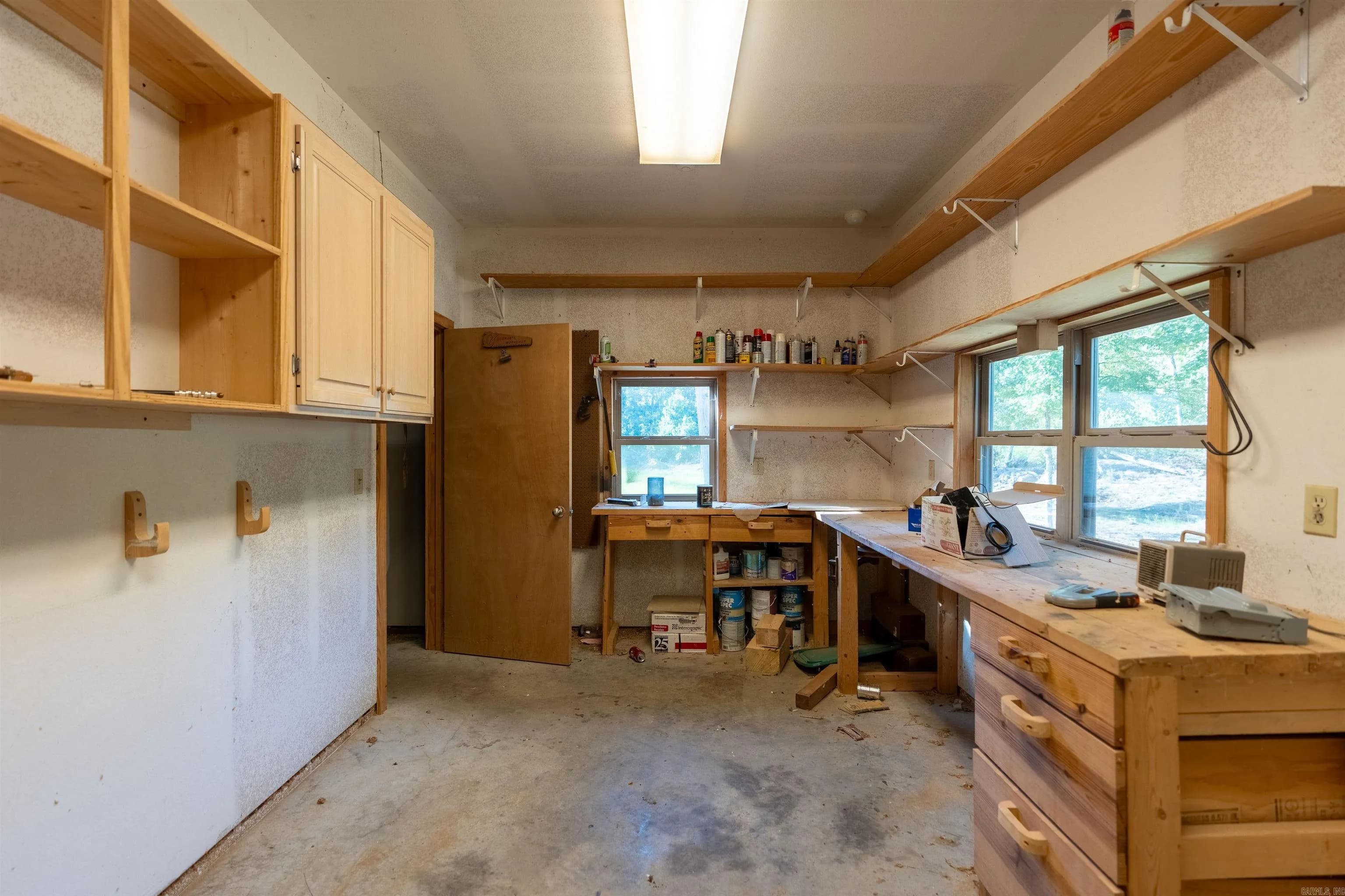 Property at 544  Wildflower - Image 25