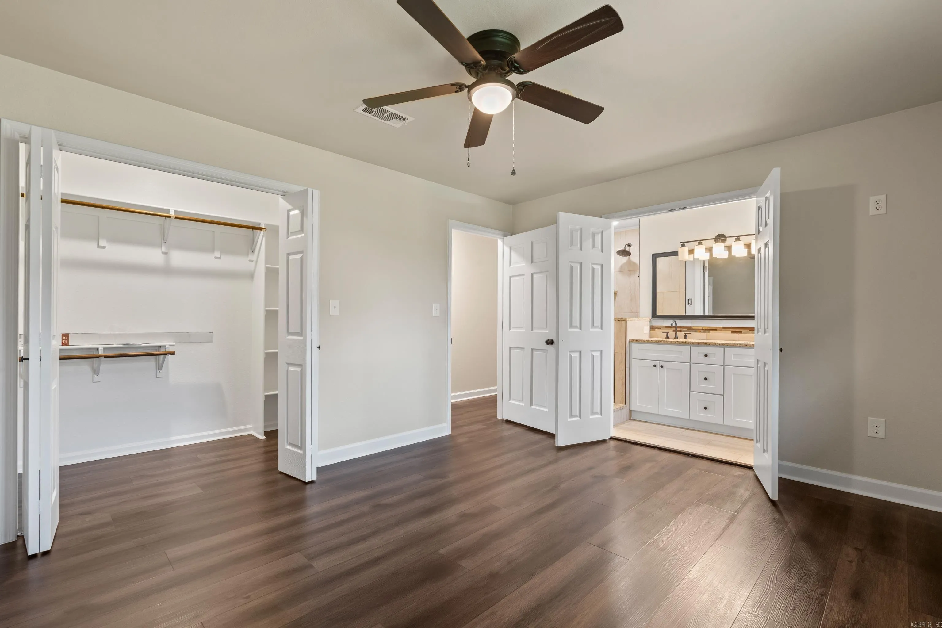 Property at 2708  Mockingbird - Image 34