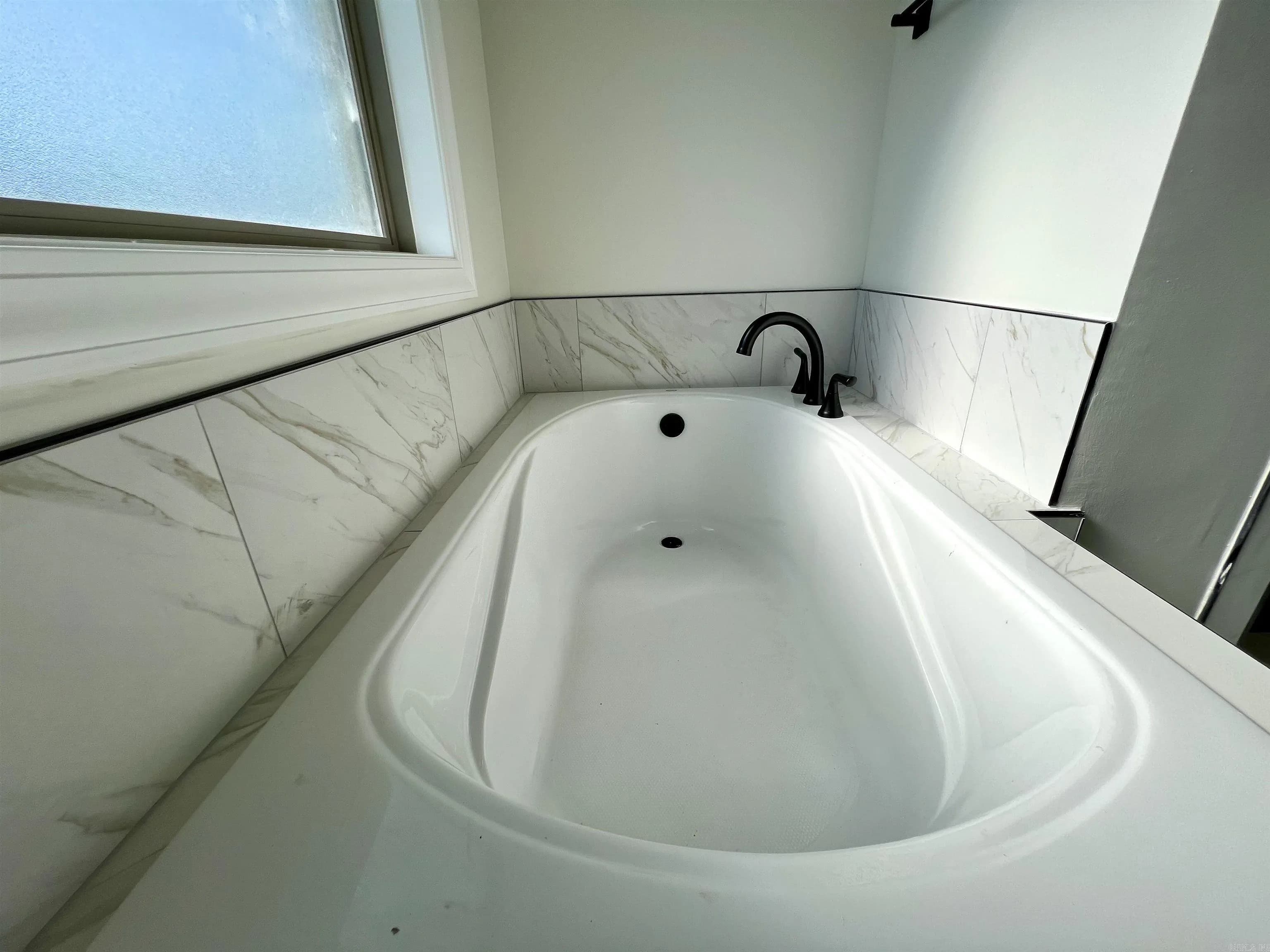 Property at 1241  Stella - Image 17