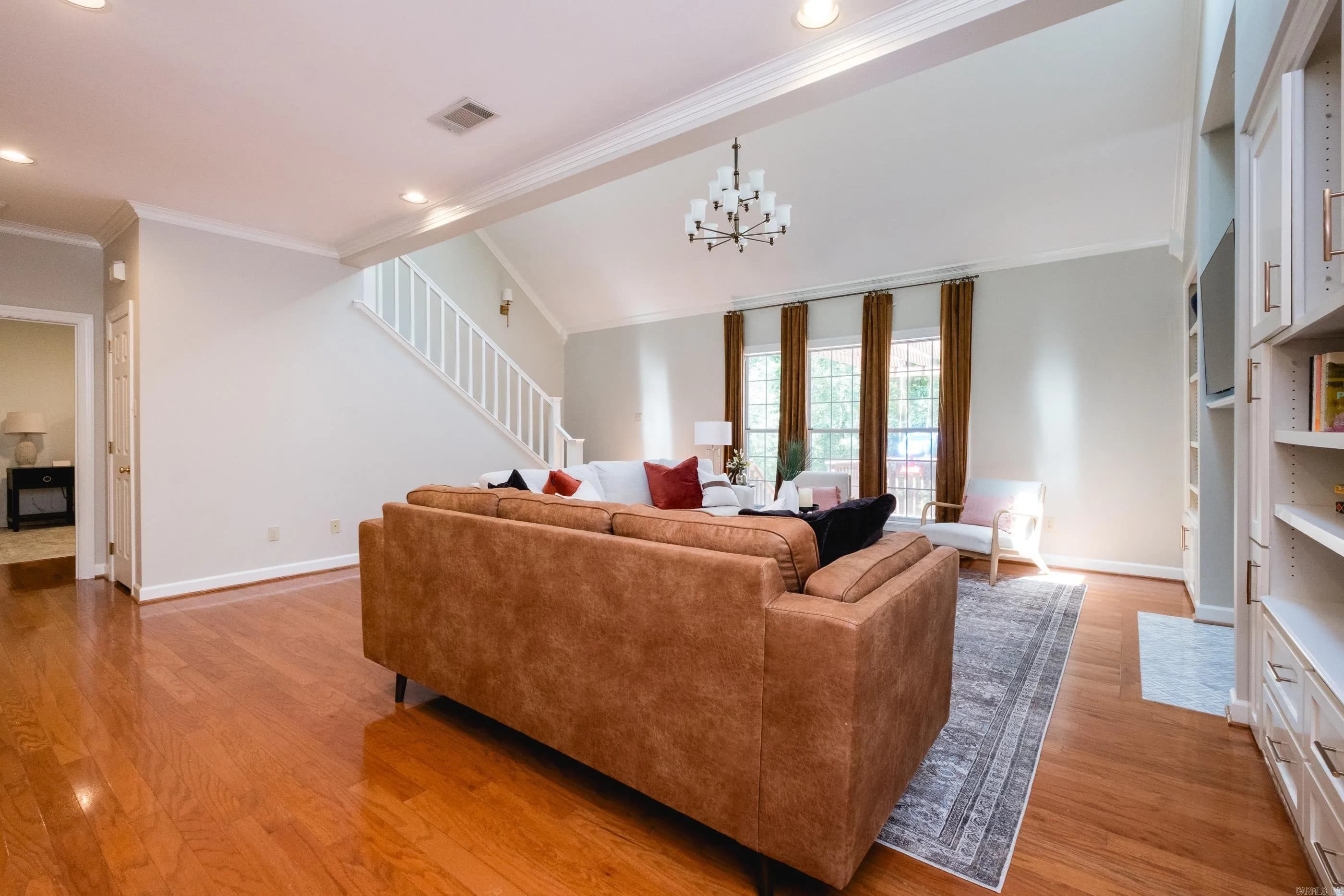 Property at 7  Aberdeen - Image 16