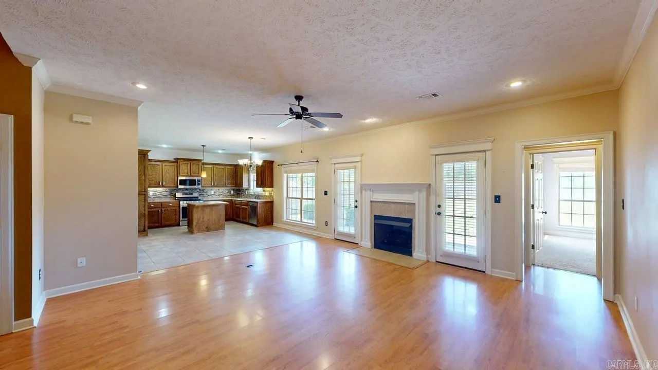 Property at 1325  Champions - Image 5