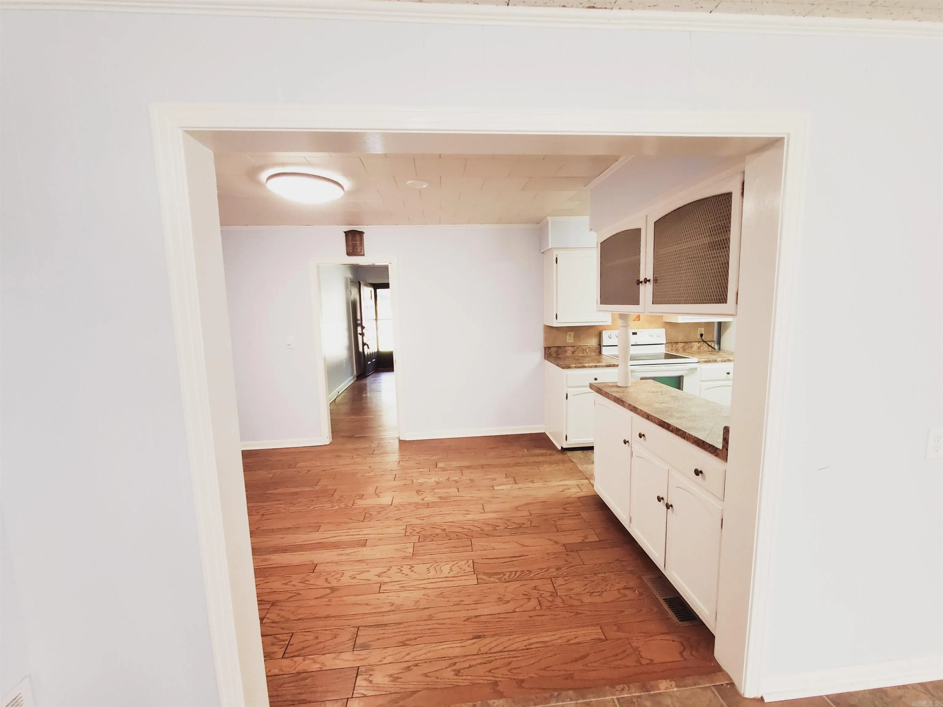 Property at 305 N 8th - Image 32
