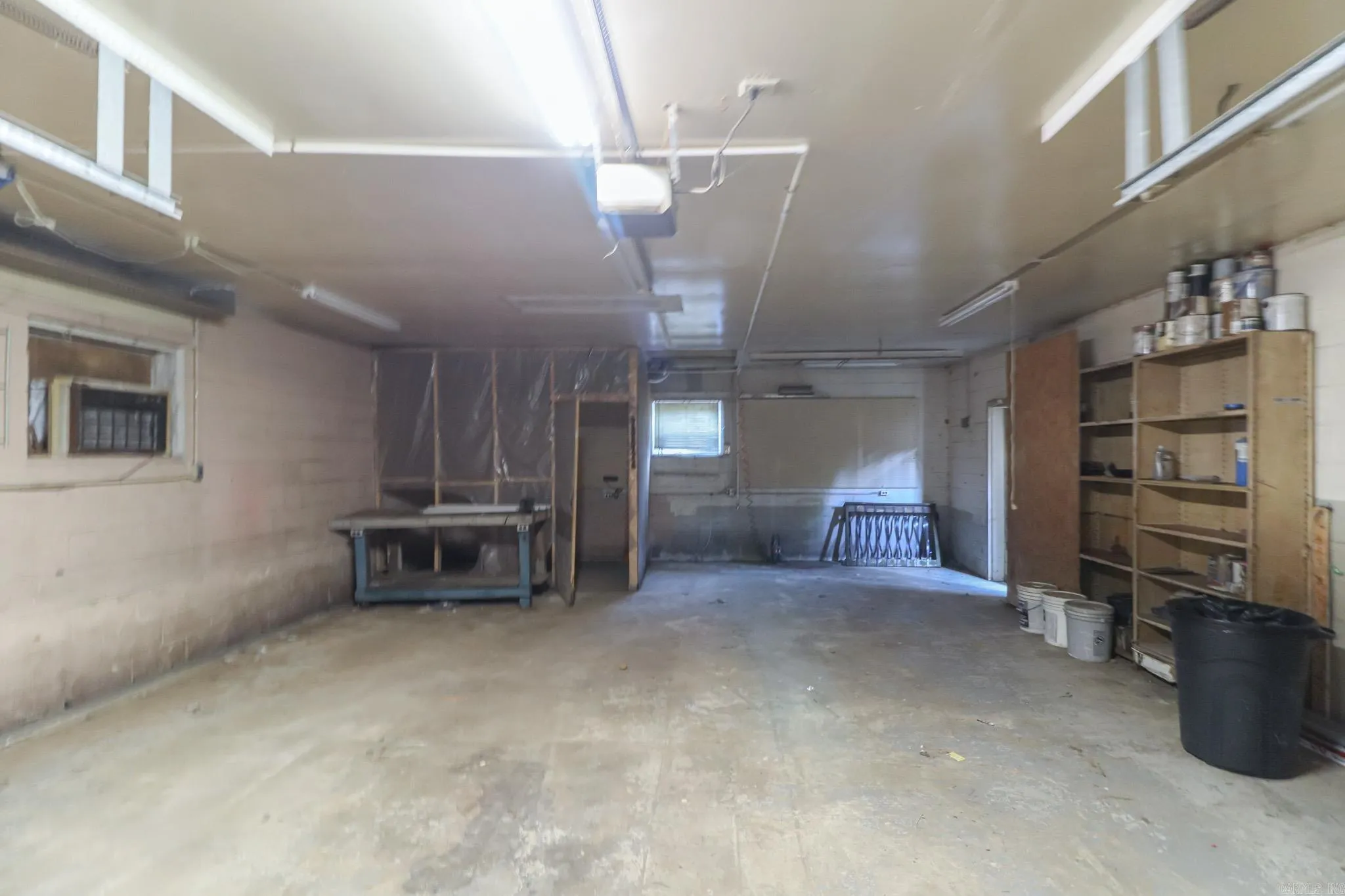 Property at 208  Cater - Image 34