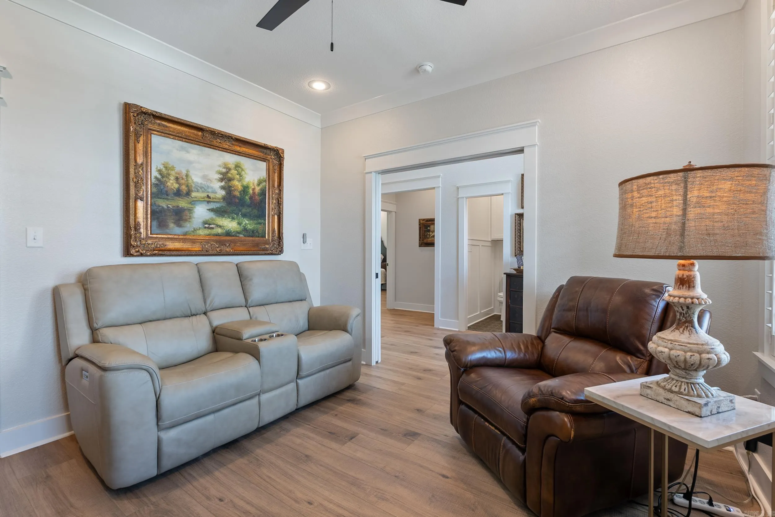 Property at 2531  Overcup - Image 31