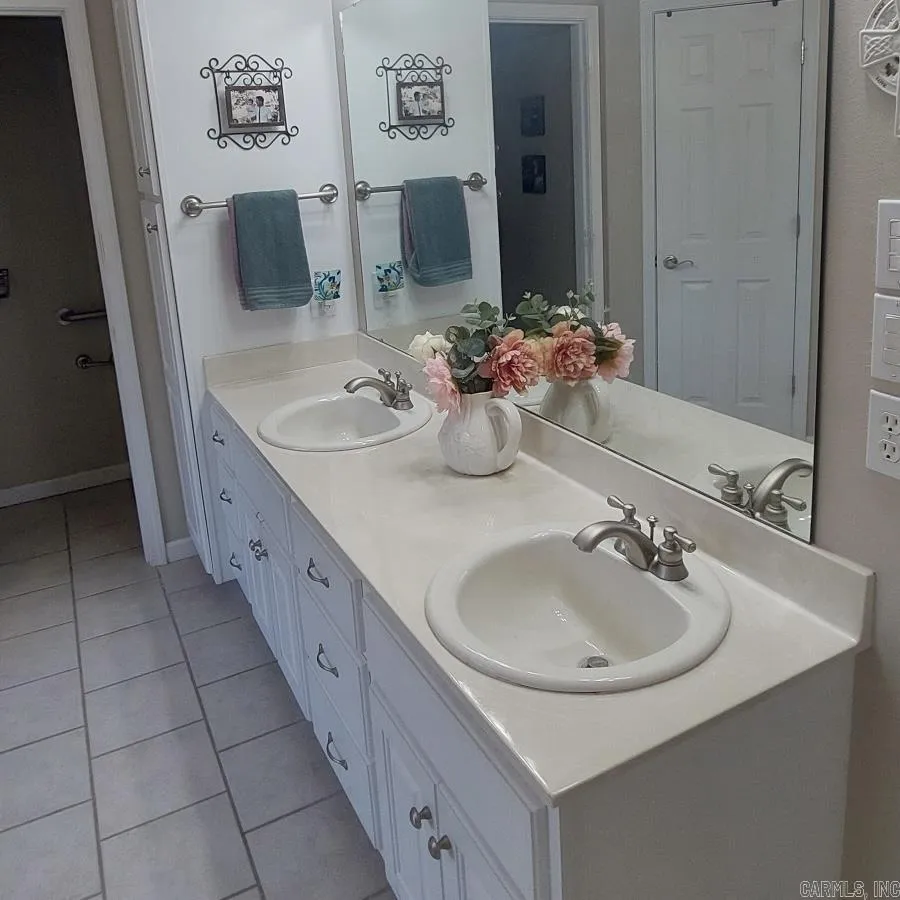 Property at 818  Mallard ln - Image 12