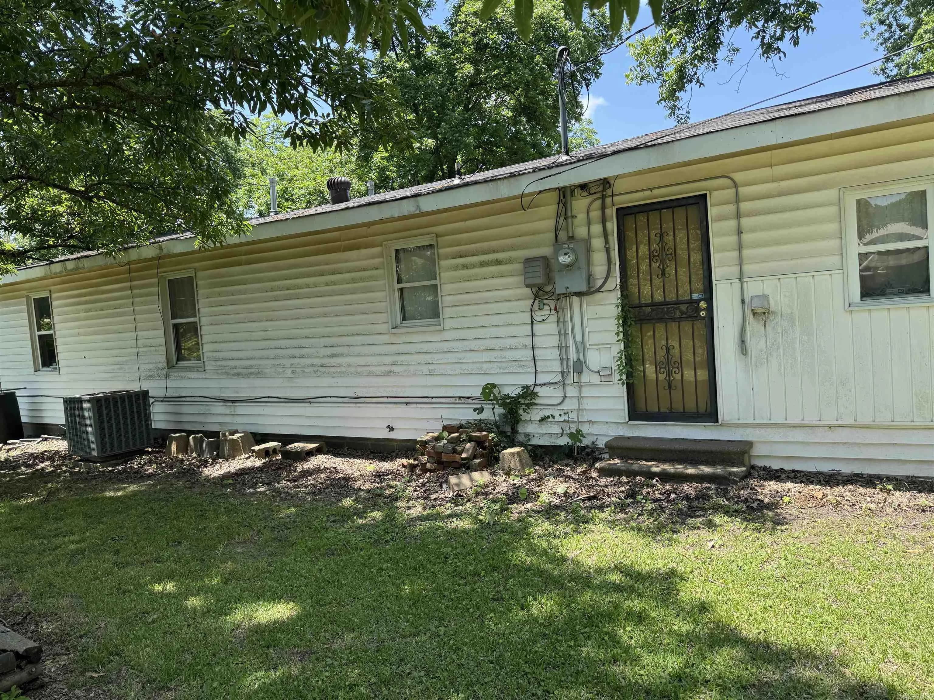 Property at 332  Jerry - Image 6
