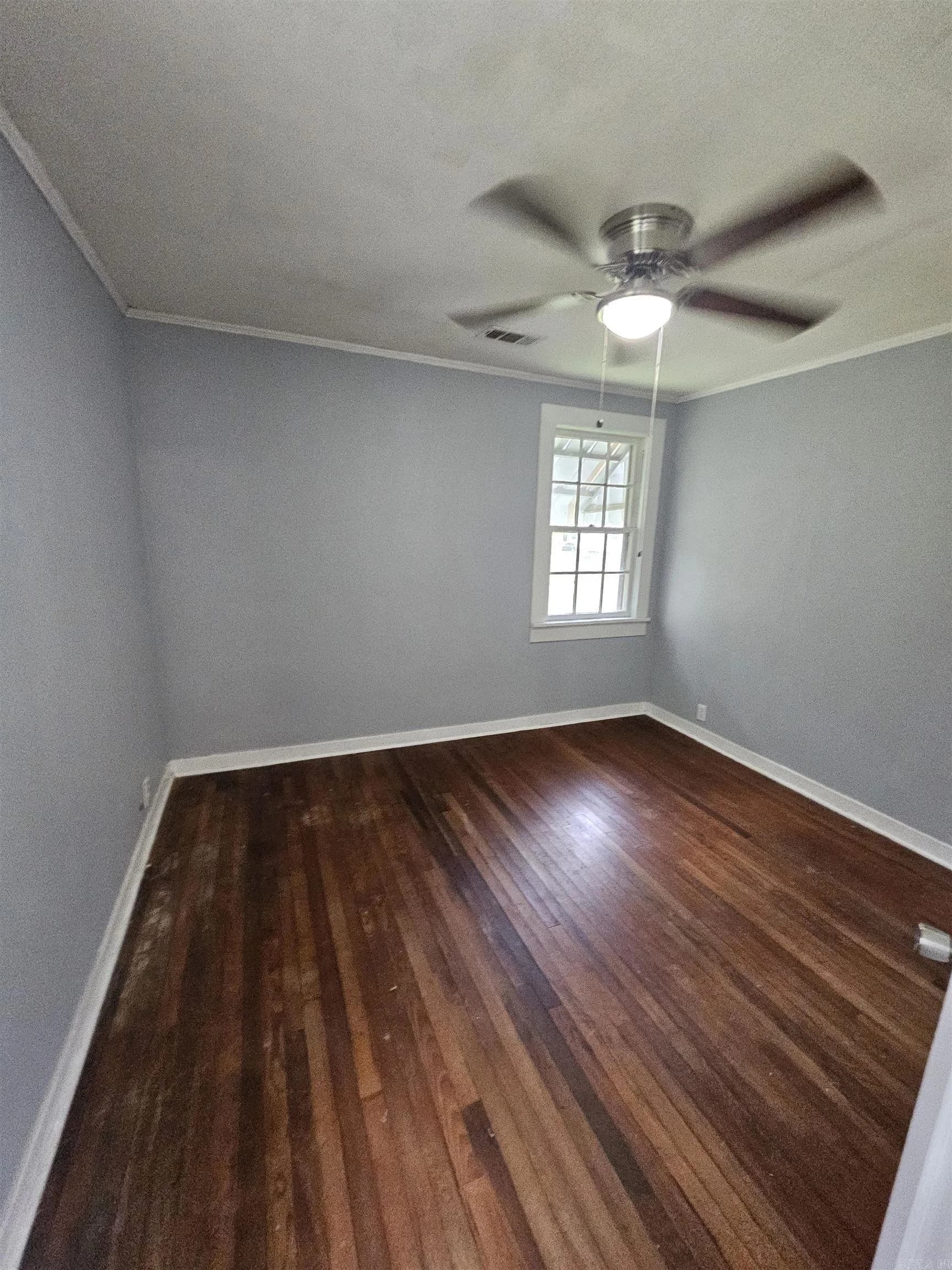Property at 919  Toler - Image 7