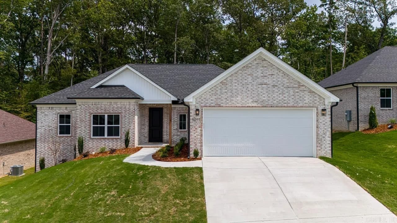 Property at 5017  Springwood - Image 1