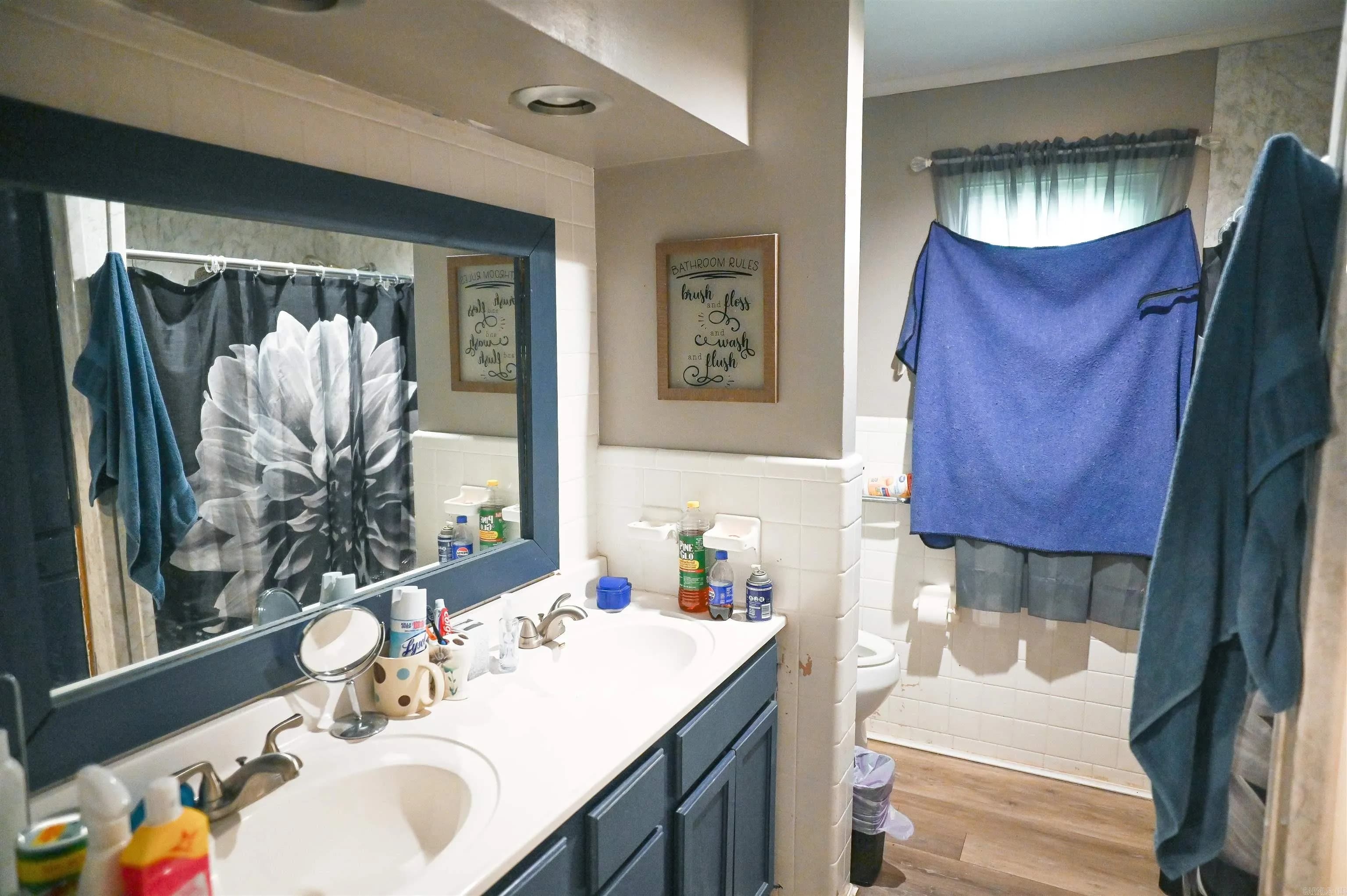 Property at 2200 W 39 - Image 5