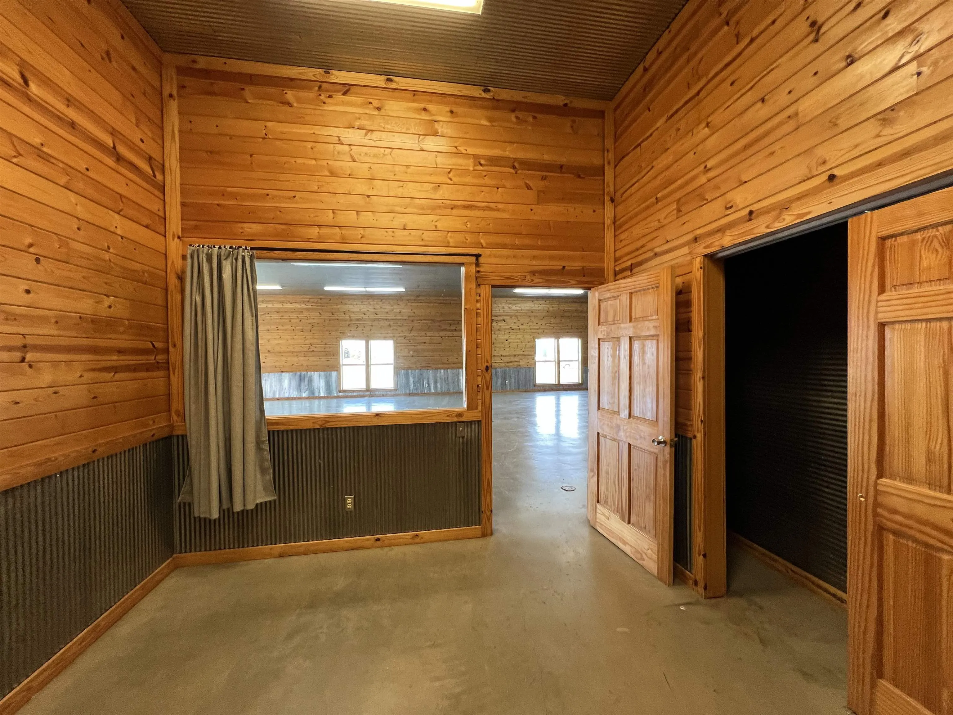 Property at 73  County road 842 - Image 9