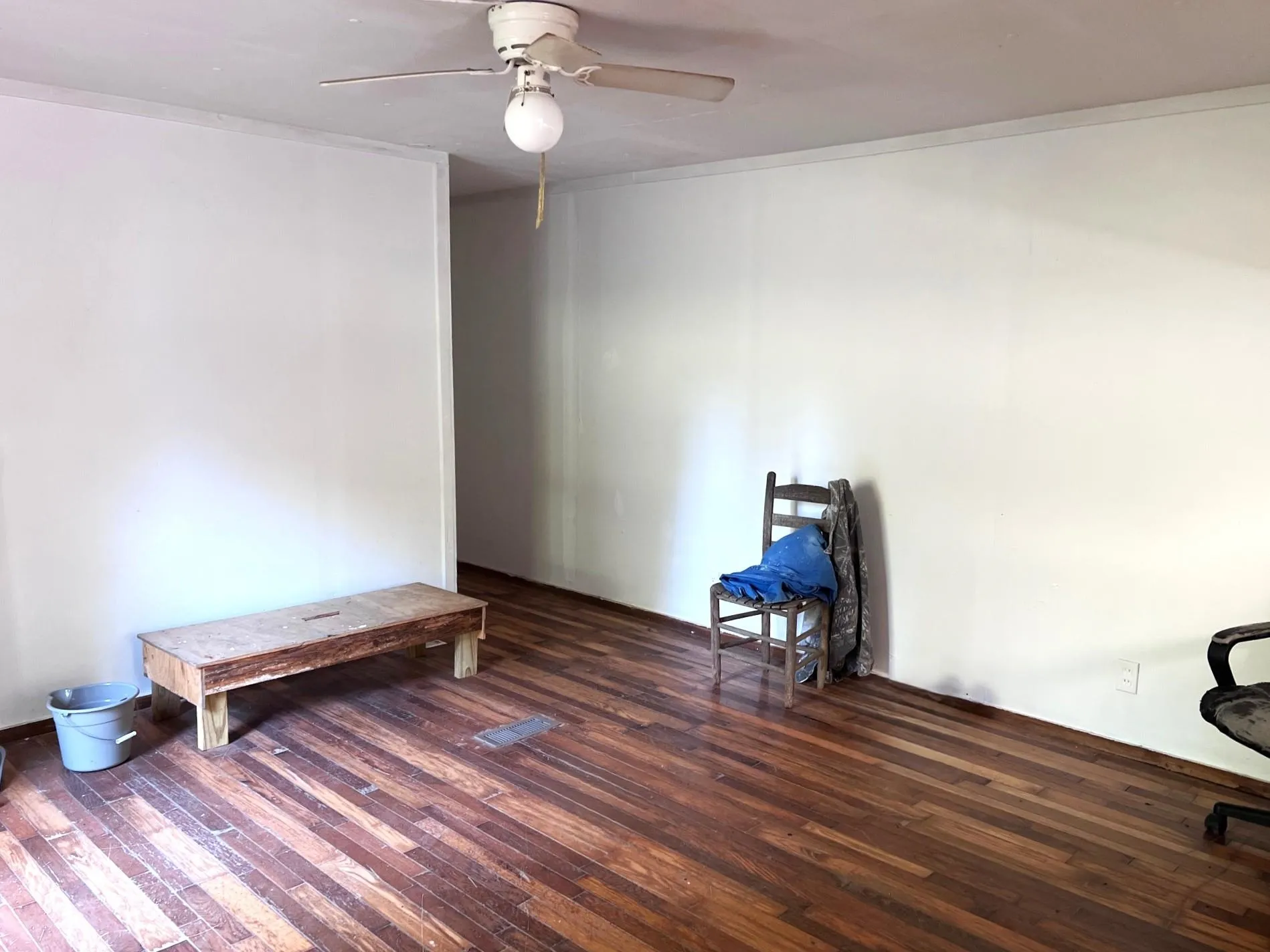 Property at 4838  Herpel - Image 13