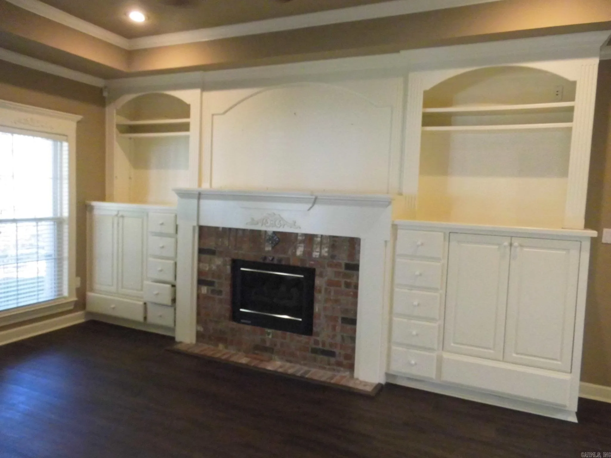 Property at 335  Mckenzie - Image 8