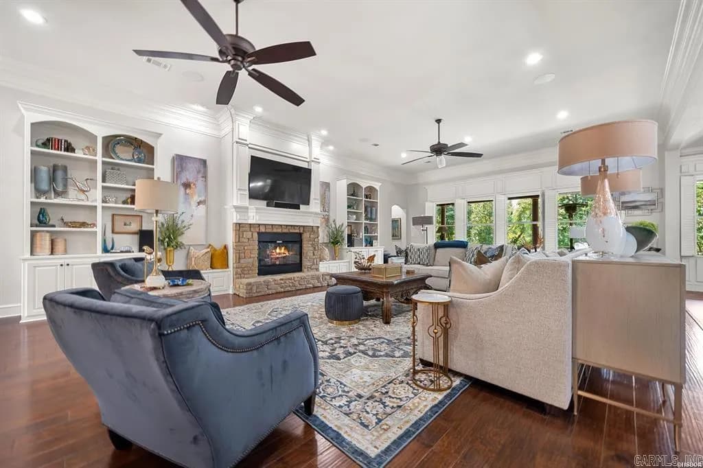 Property at 311  Oak shores - Image 8