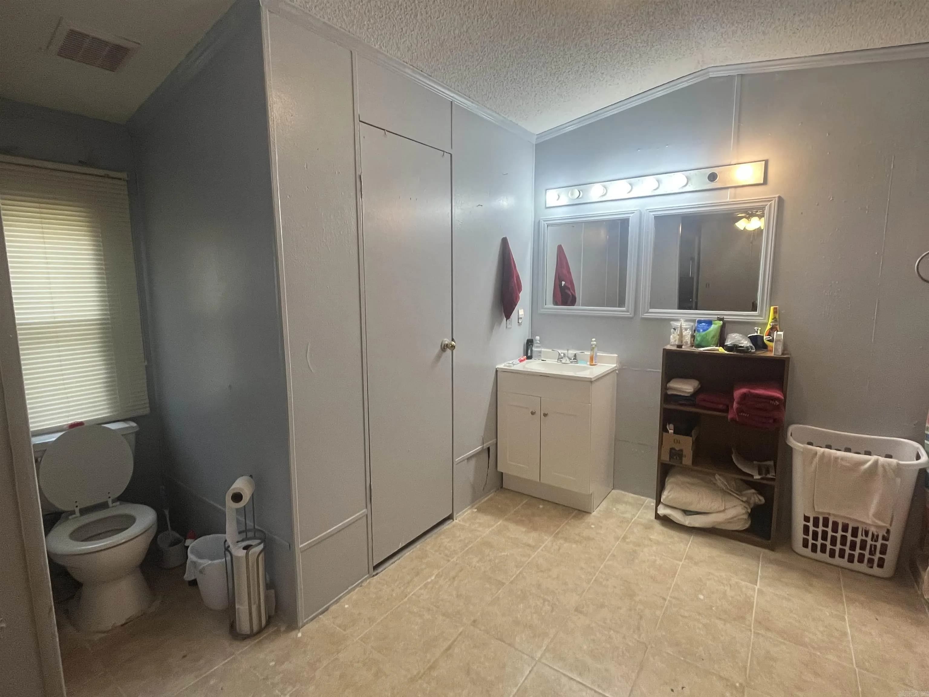 Property at 30007  Highway 84 - Image 17